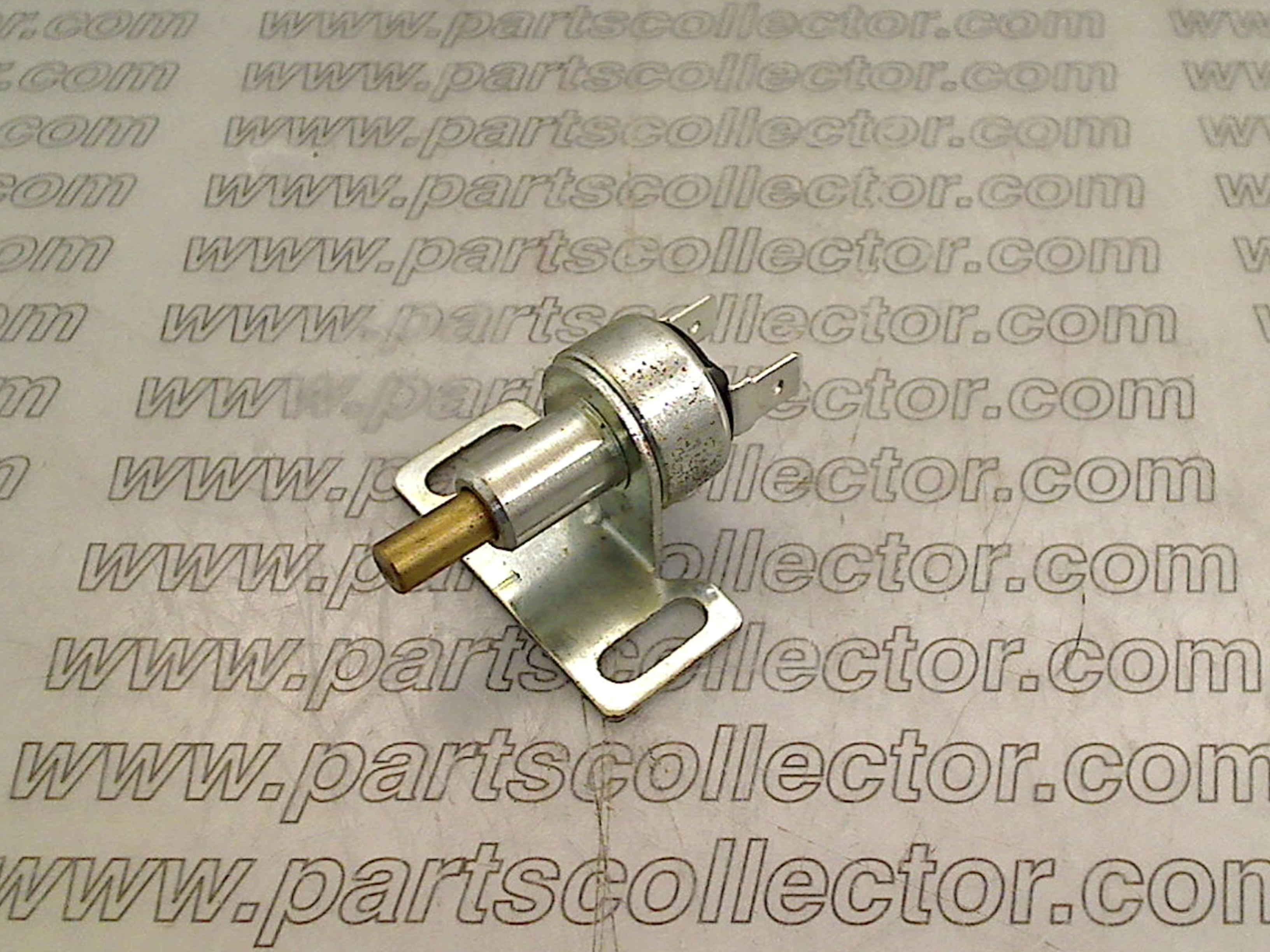 FIAT  Electrical system code 15424 compatible with: FIAT 1300