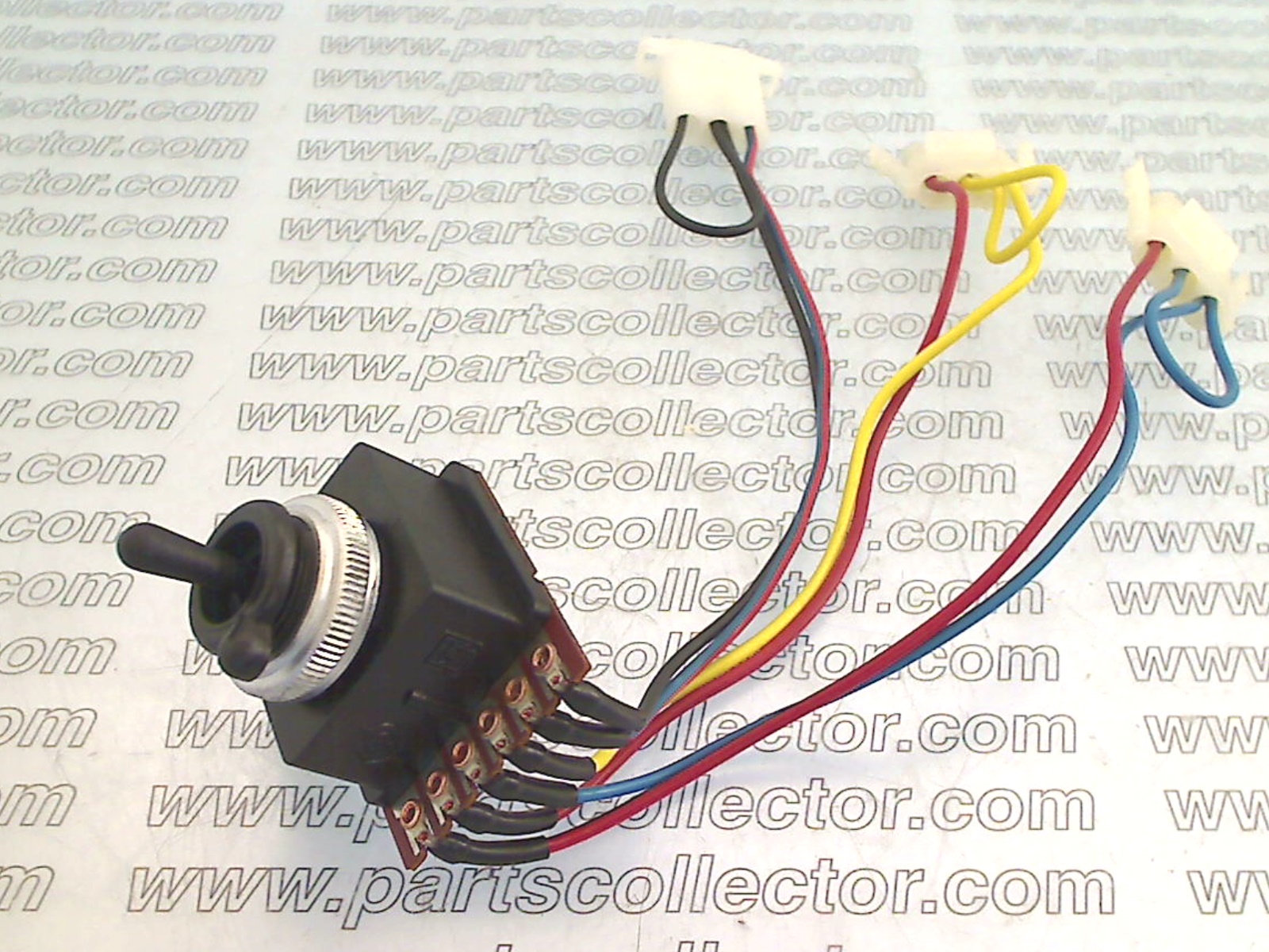 LAMBORGHINI 006119118 - 60731000 - 113934 Electrical system code 2261 compatible with: FERRARI 400, FERRARI 512BBi, FERRARI MONDIAL, LAMBORGHINI COUNTACH 5000, LAMBORGHINI JALPA, LAMBORGHINI LM002