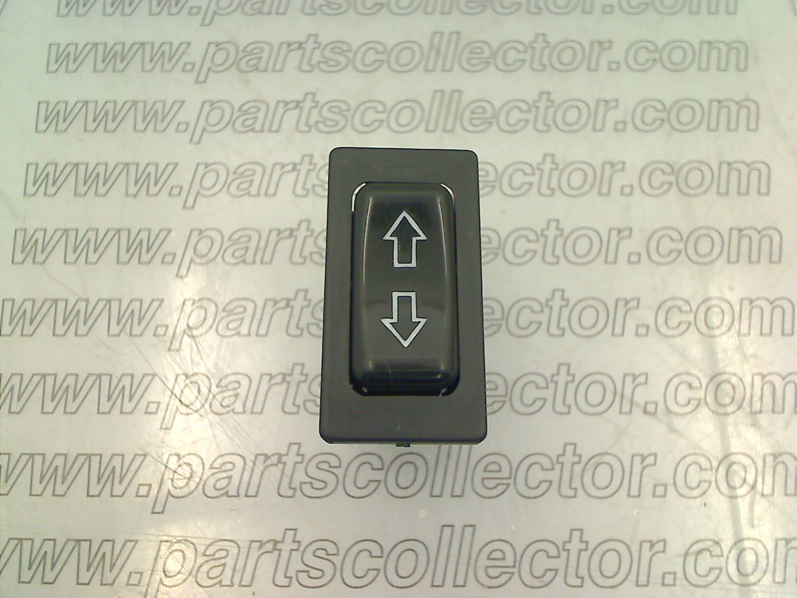 FERRARI 30073407 - 114633 - 30073407/A Electrical system code 2132 compatible with: FERRARI 208 TURBO, FERRARI 308, FERRARI MONDIAL