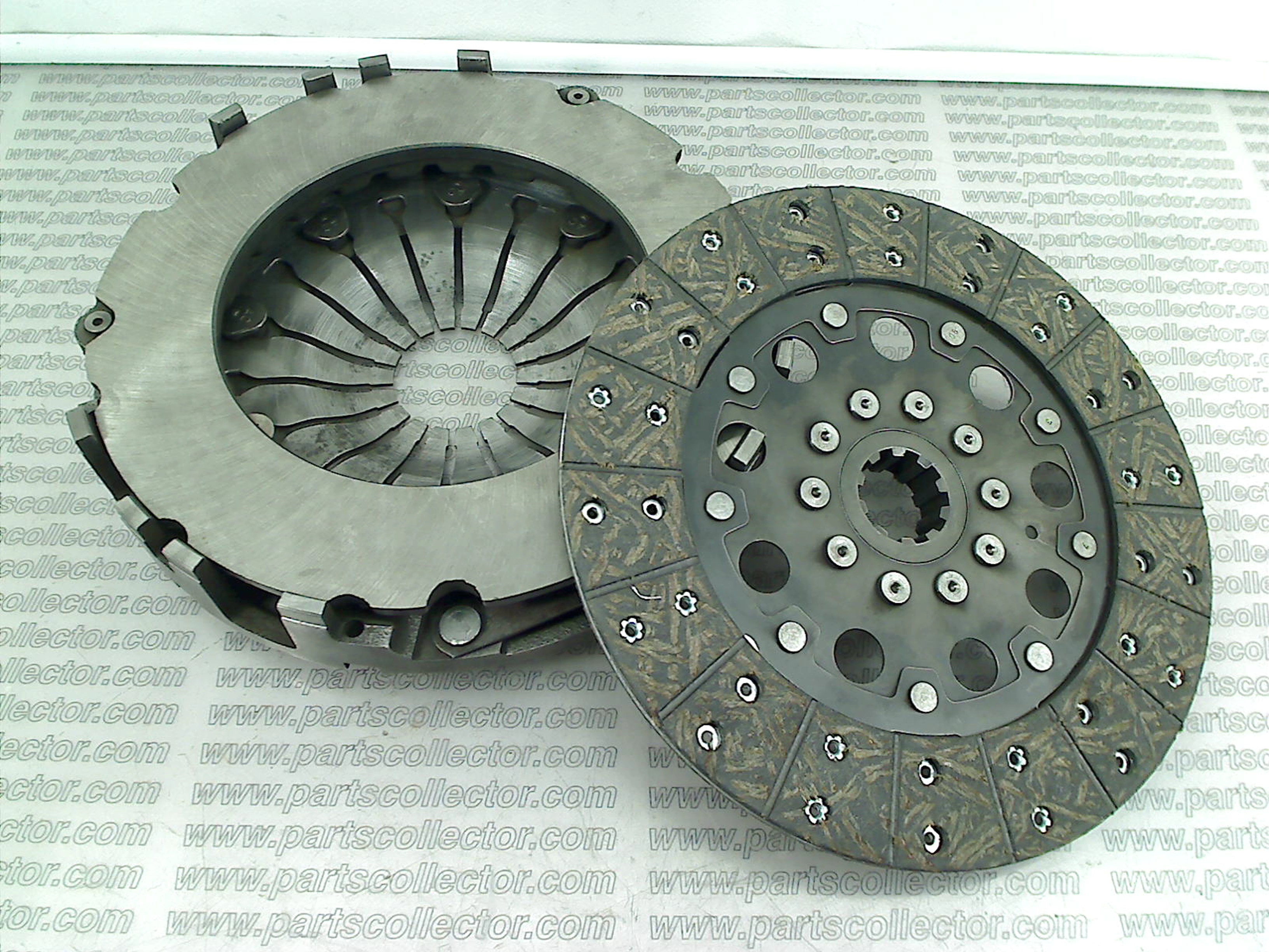 FERRARI 138978 Transmission code 328 compatible with: FERRARI 348 - additional view