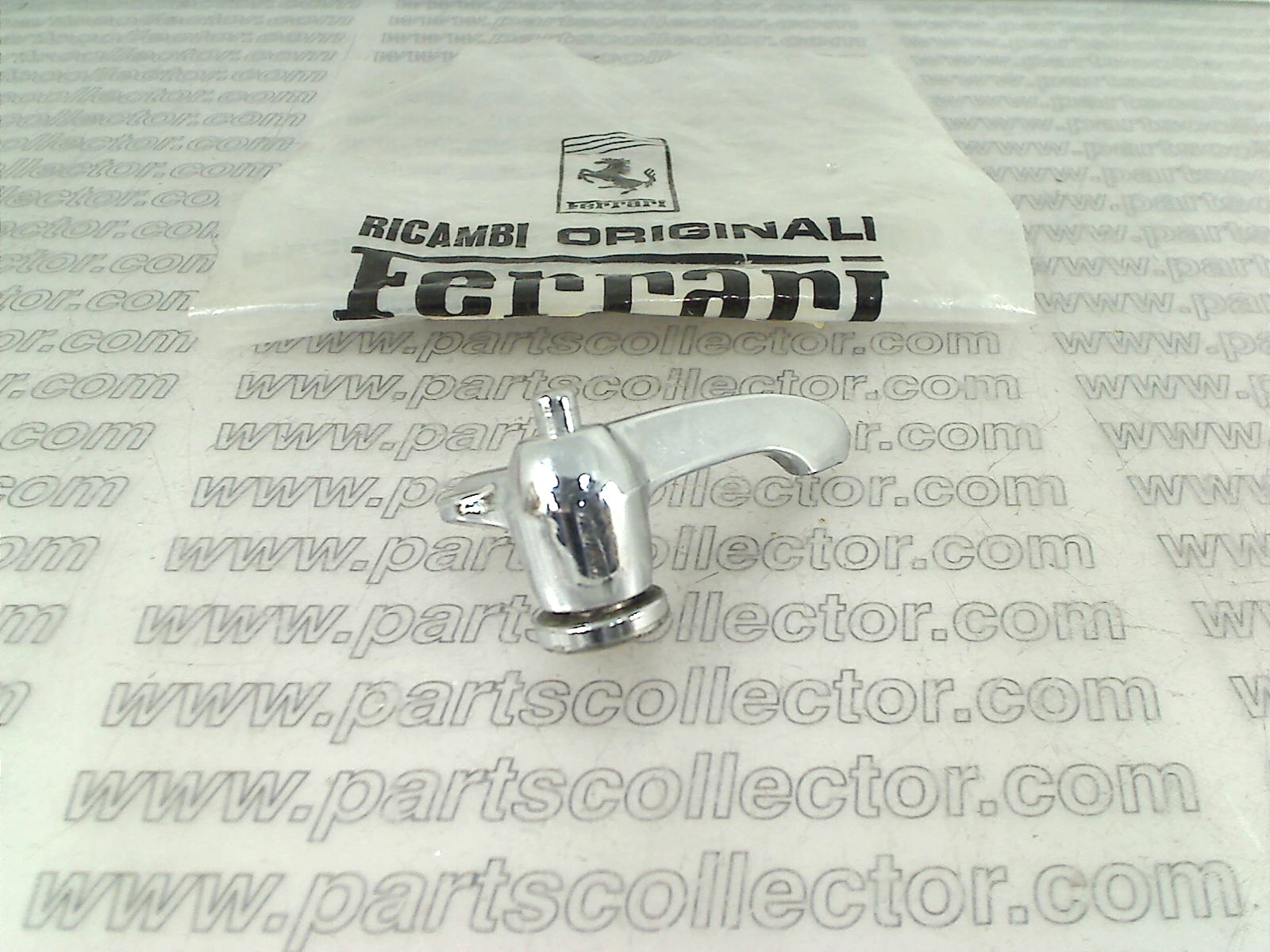 FERRARI 20096905 Car body code 19058 compatible with: FERRARI 246 DINO, FERRARI 365 GTB4 DAYTONA - detail view