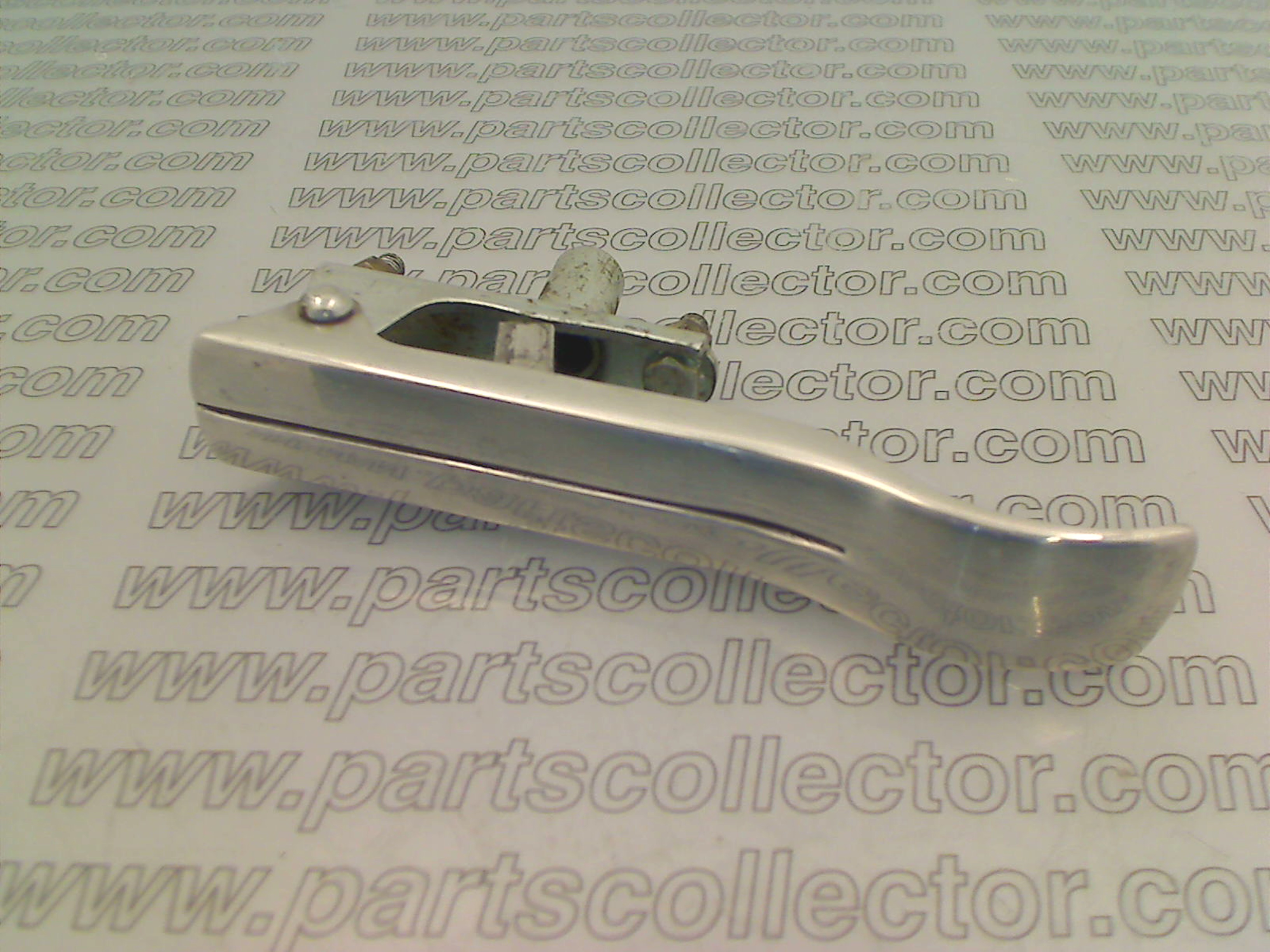 DE TOMASO 51068040 Car body code 930 compatible with: DE TOMASO LONGCHAMP