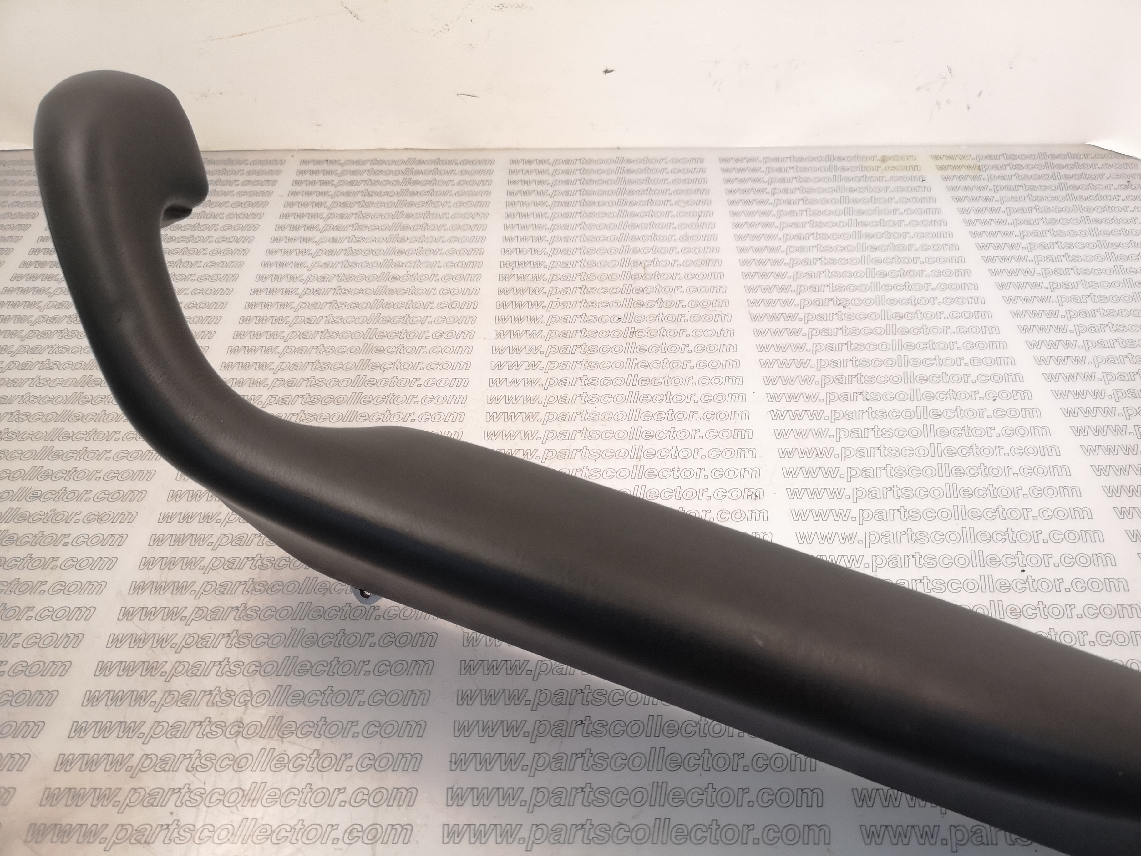 FERRARI 242-30-700-00   244-30-700-00 Car body code 17776 compatible with: FERRARI 330 GT, FERRARI 330 GT 2+2 - additional view