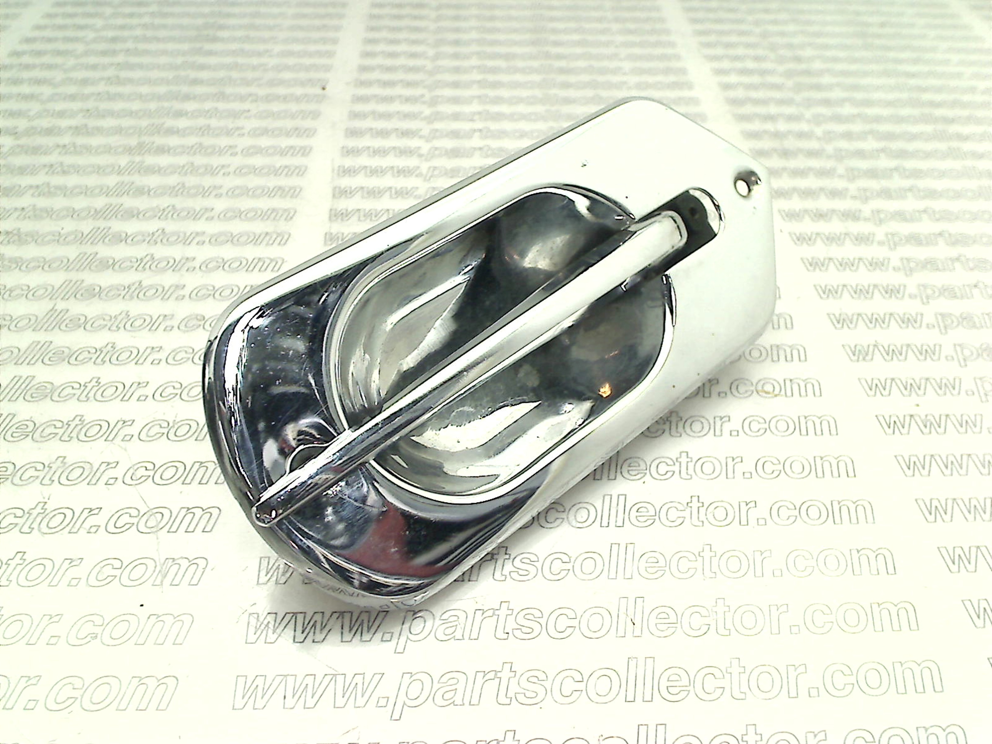 FERRARI 242.30.813.02    242-30-830-02 Car body code 18016 compatible with: FERRARI 365 GT 2+2 - additional view