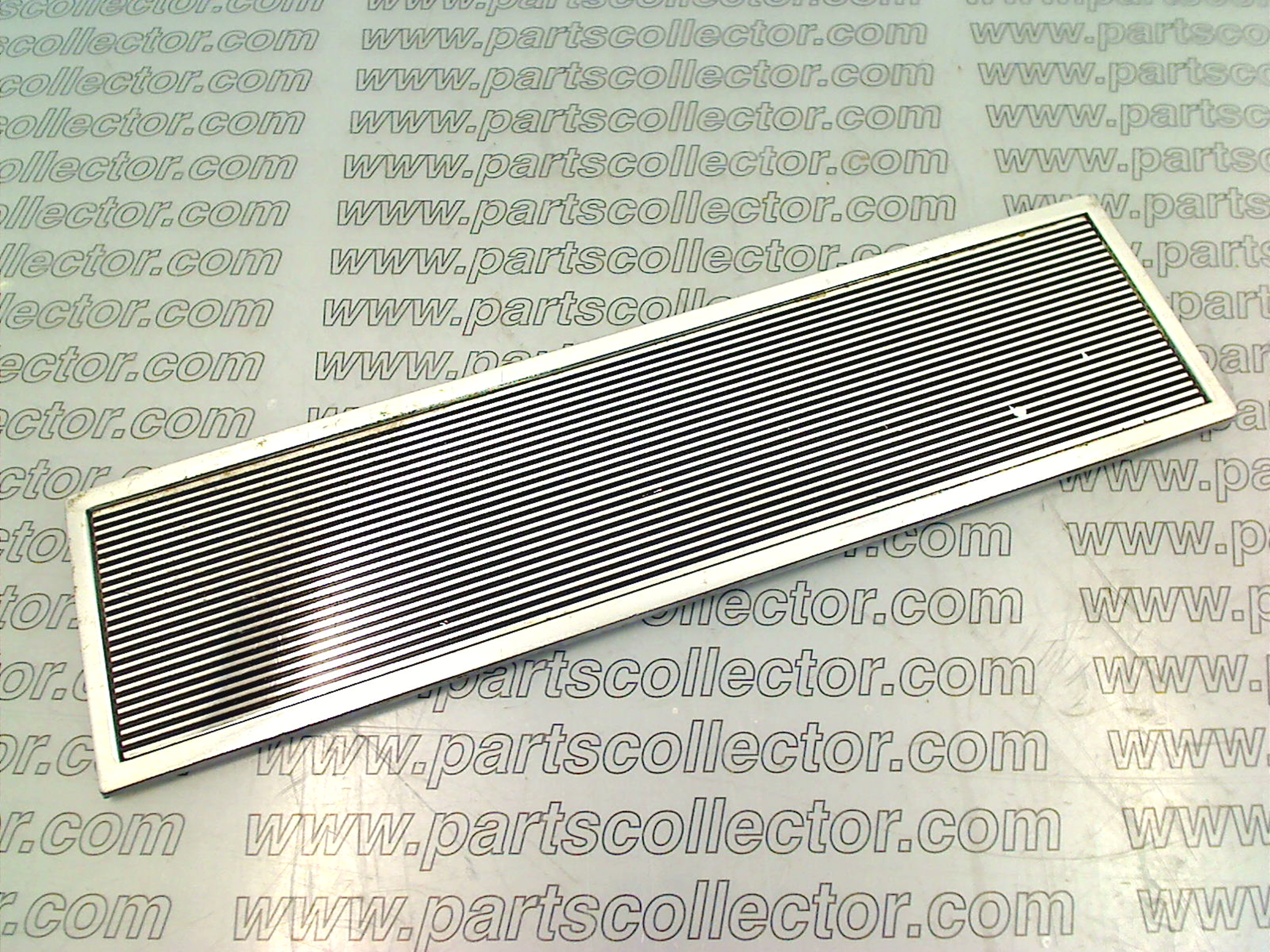 PARTSCOLLECTOR  Car body code 6940 compatible with: ALFA ROMEO 1300-1600-1750-2000 GT /BERTONE