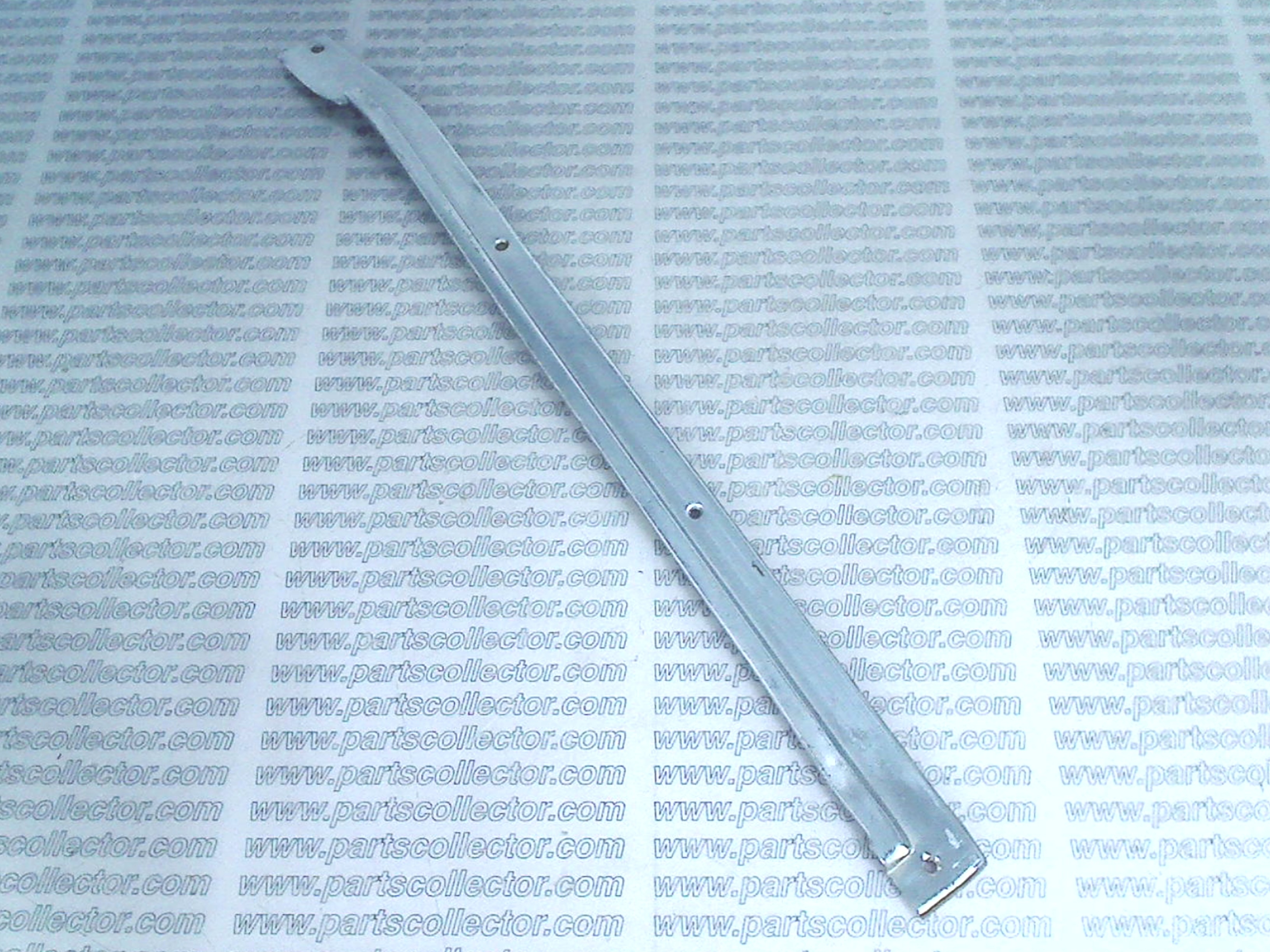 107 BO 58769 Car body code 18592 compatible with: MASERATI QUATTROPORTE AM107