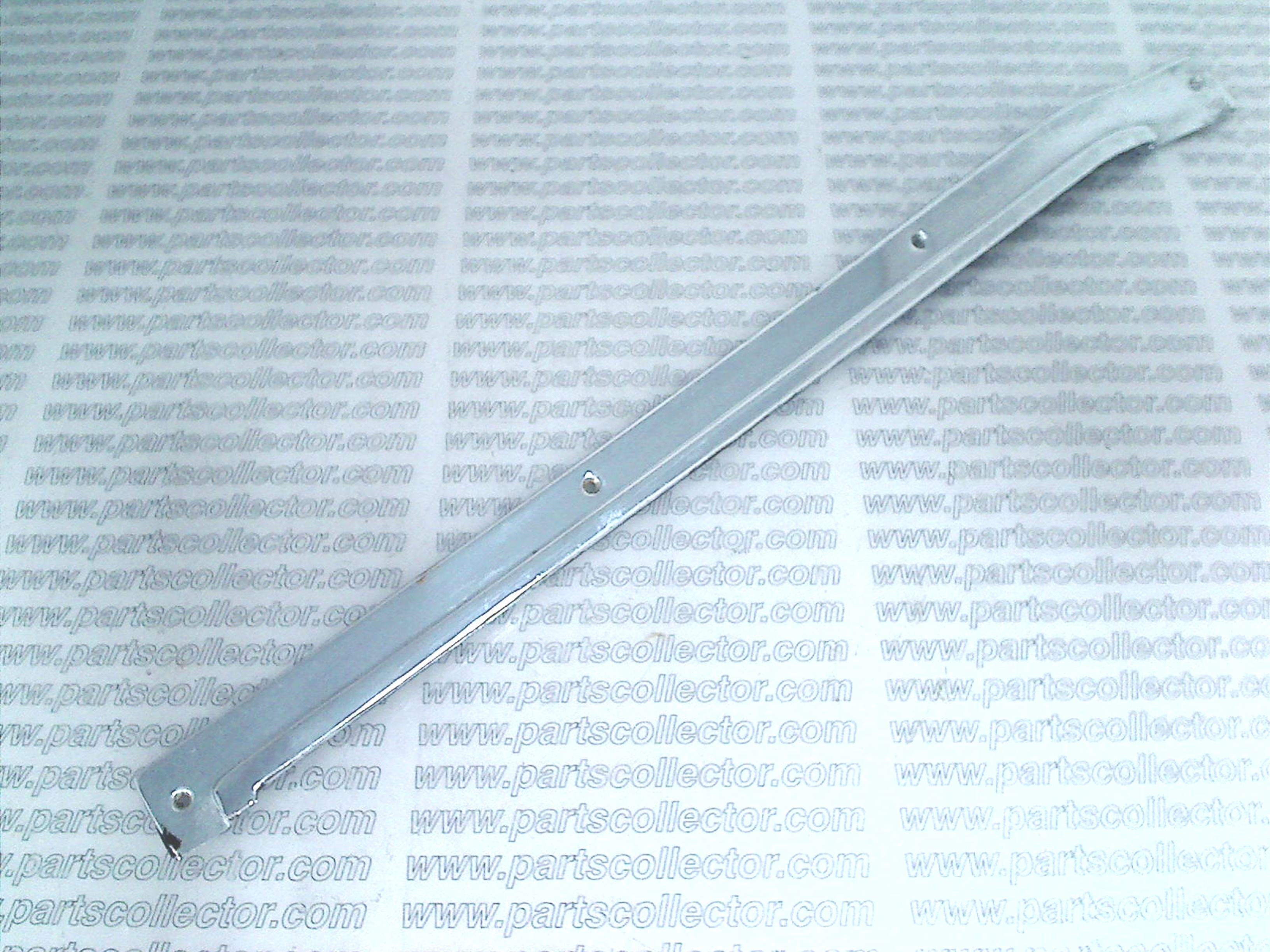 MASERATI 107 BO 58770 Car body code 18586 compatible with: MASERATI QUATTROPORTE AM107