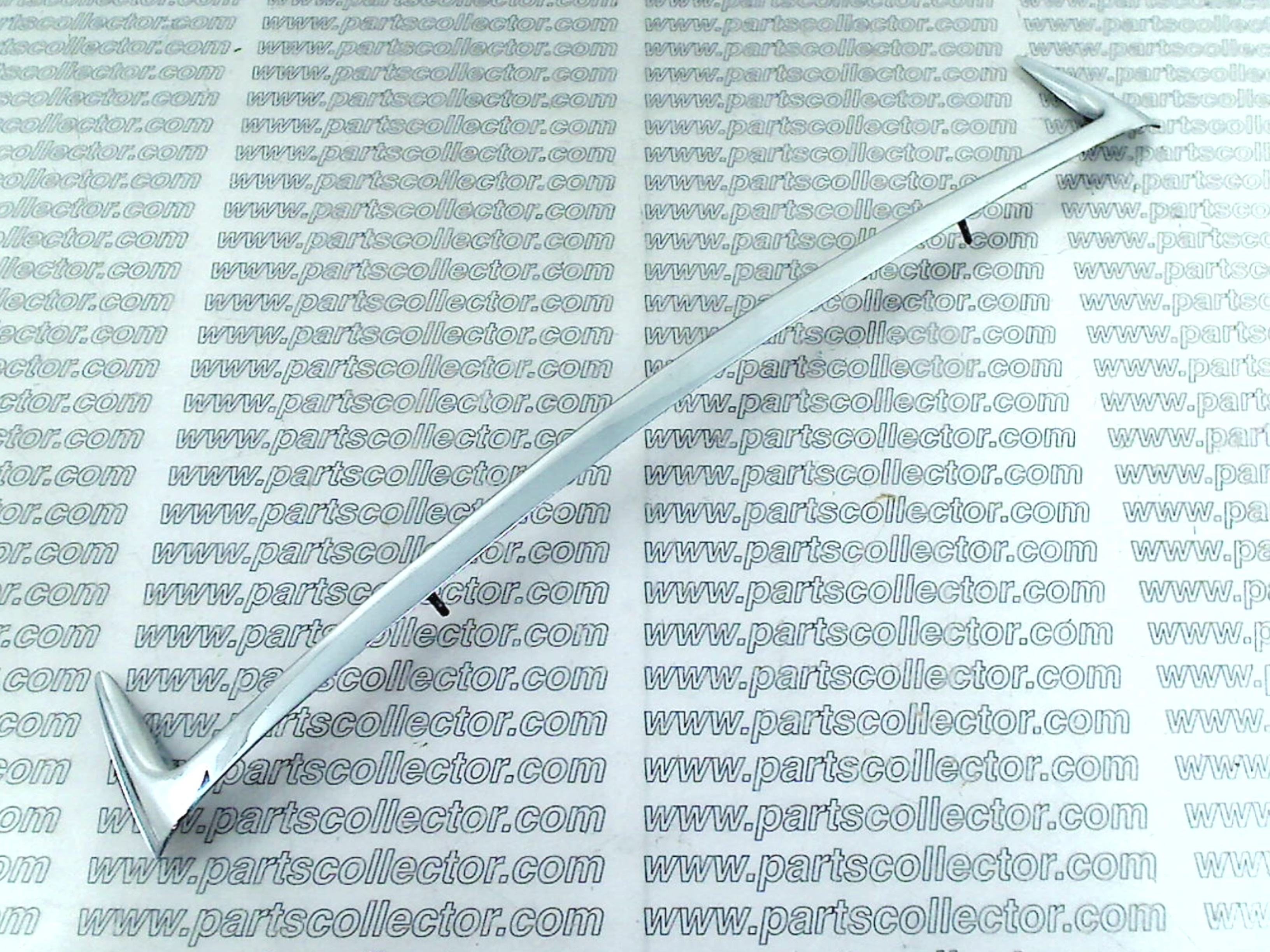MASERATI 107 BM 55448 Car body code 18183 compatible with: MASERATI QUATTROPORTE AM107 - detail view