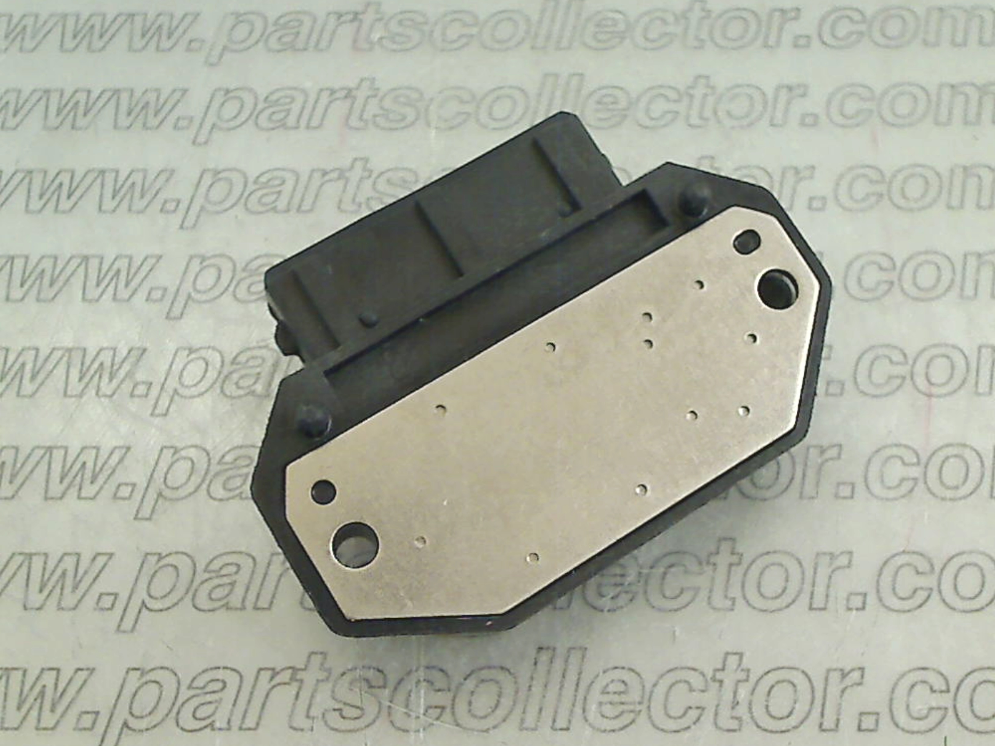 MAGNETI MARELLI BKL3BD - 393250107 Ignition code 5096 compatible with: LANCIA DELTA, MAGNETI MARELLI MAGNETI MARELLI, MASERATI GHIBLI V6, MASERATI QUATTROPORTE 2.8 V6, MASERATI QUATTROPORTE 3.2 V8, MASERATI SHAMAL - additional view