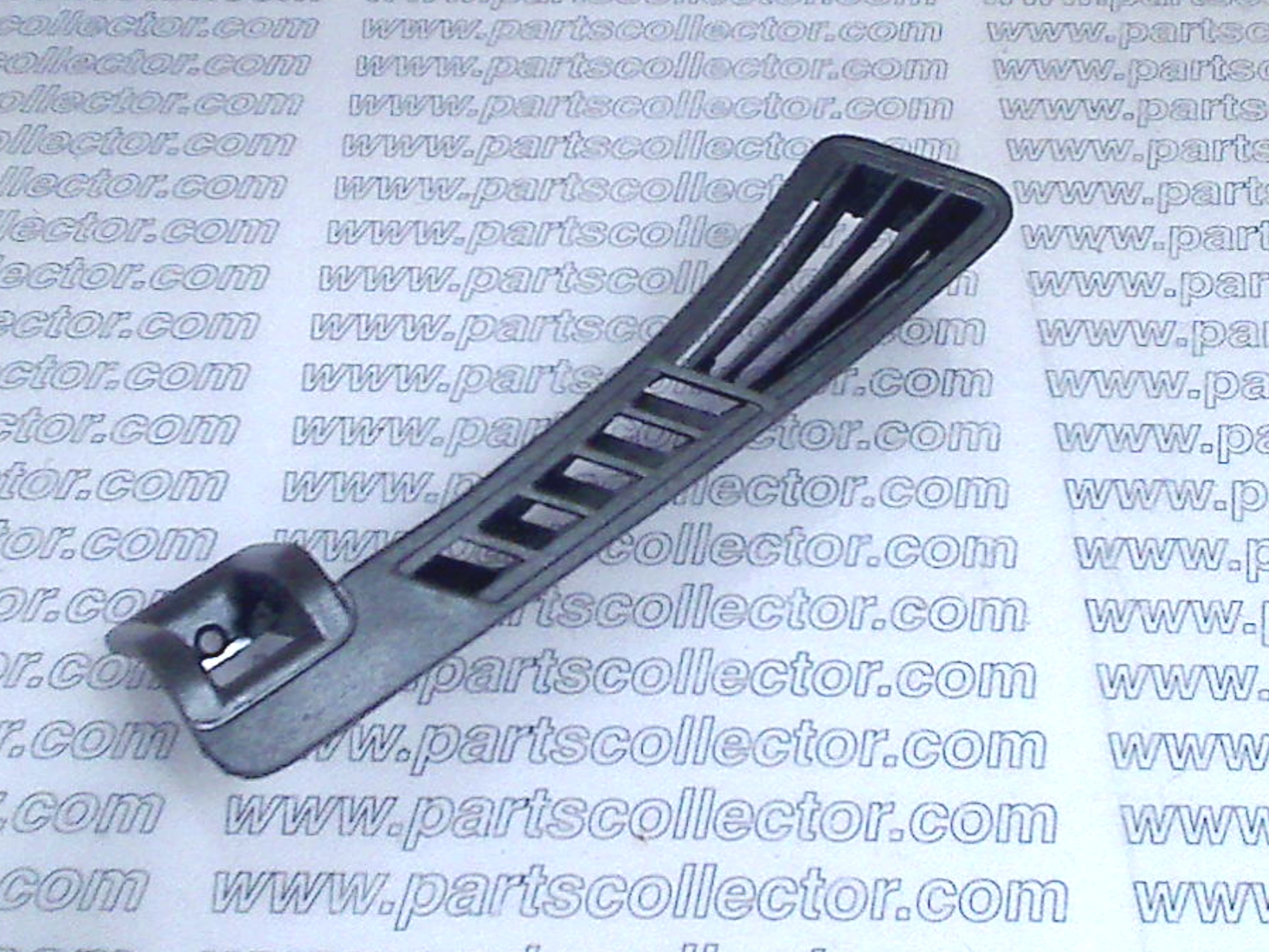 MASERATI 328320372 Car body code 17927 compatible with: MASERATI BITURBO