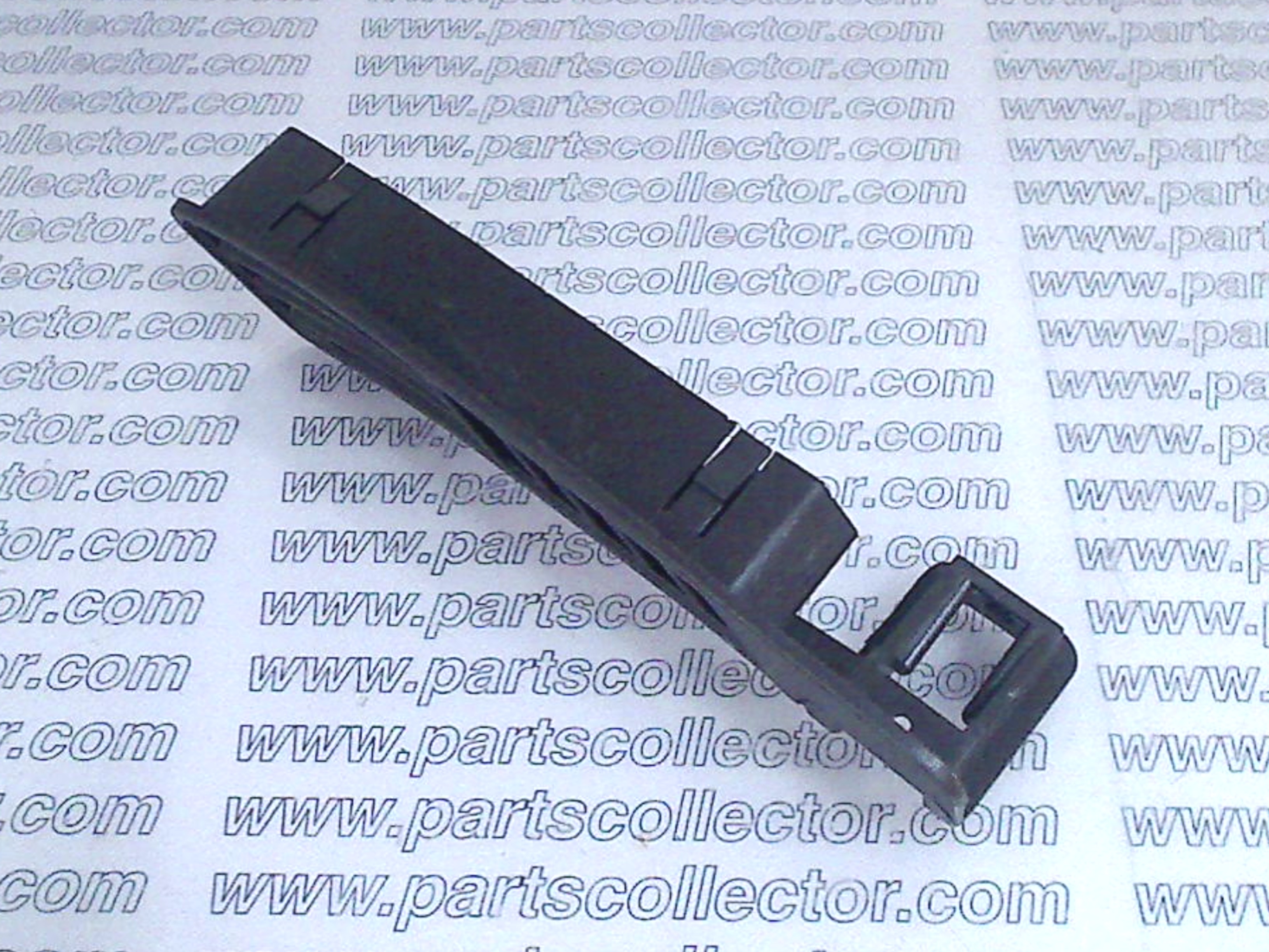 MASERATI 328320372 Car body code 17927 compatible with: MASERATI BITURBO - additional view