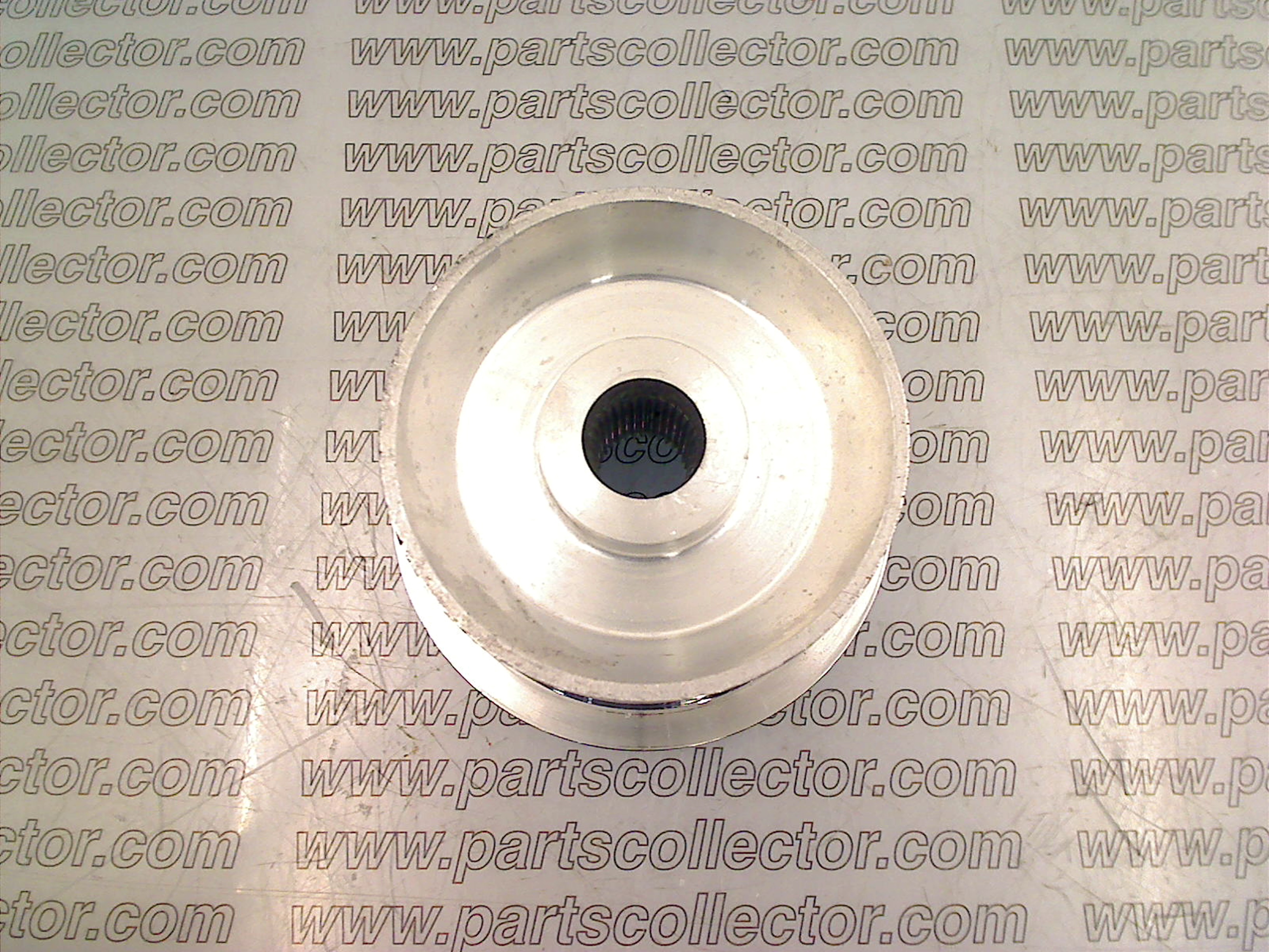 MASERATI 107 GS 57930 Steering and Wheels code 17380 compatible with: MASERATI GHIBLI AM115, MASERATI QUATTROPORTE AM107 - detail view