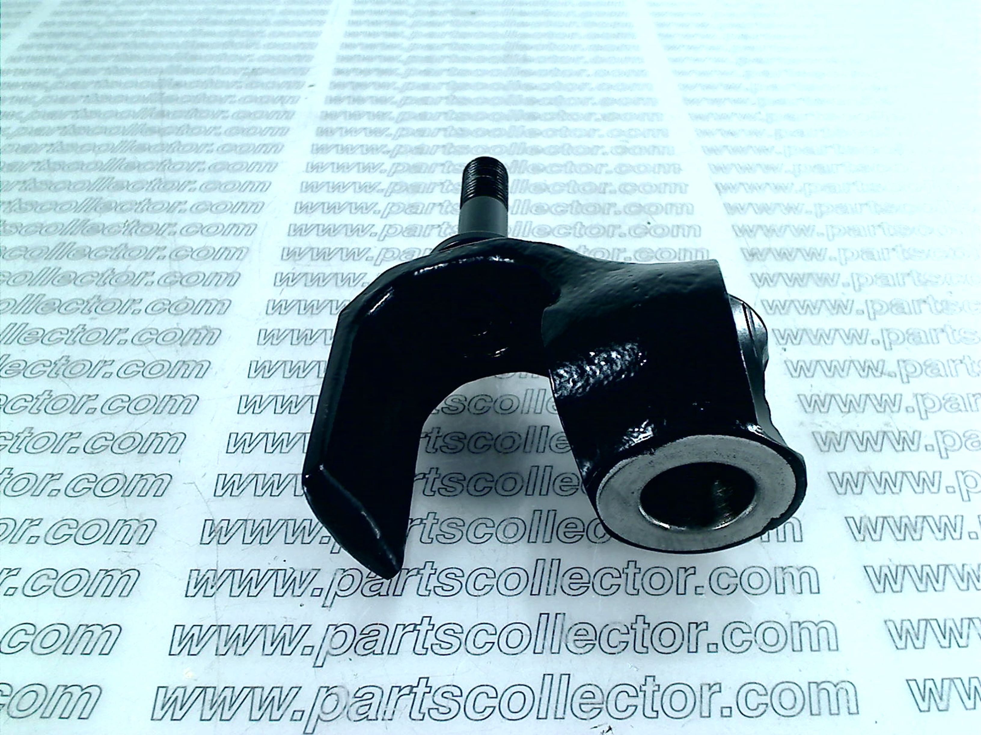 FERRARI 65204 Suspension code 12582 compatible with: FERRARI 365 GT 2+2 - detail view