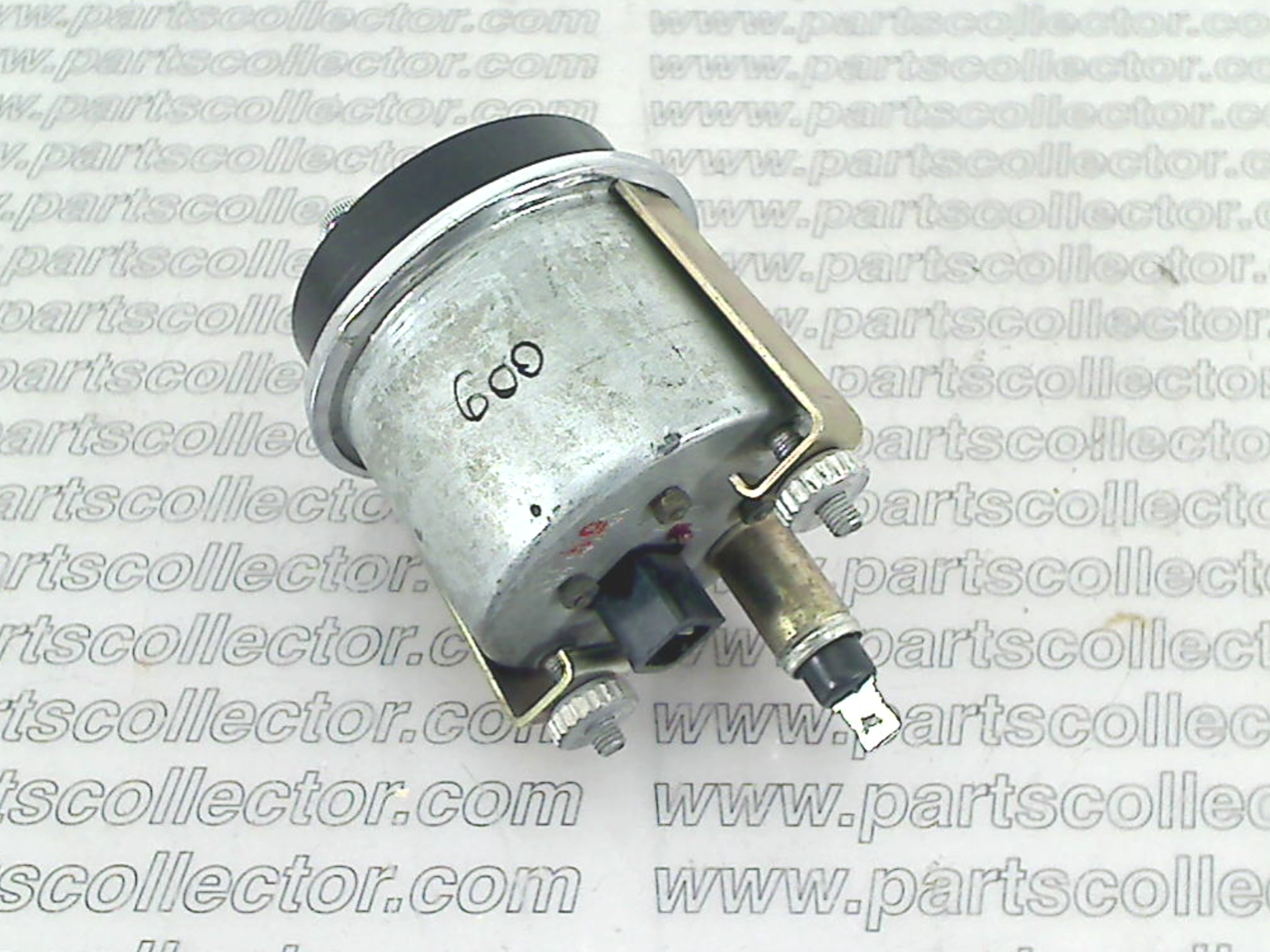VEGLIA  Electrical system code 676 compatible with: FERRARI 365 GTB4 DAYTONA - detail view