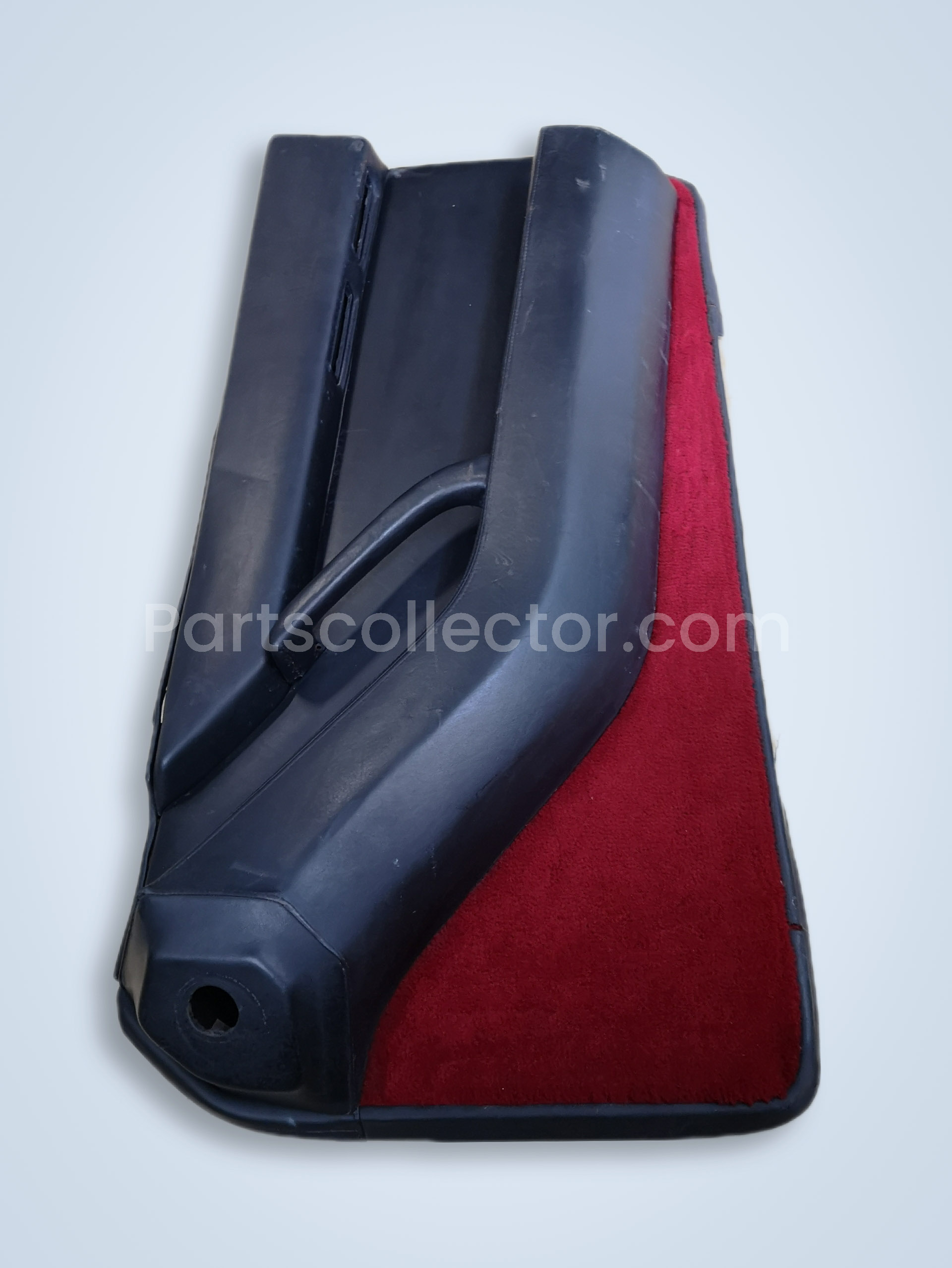 FERRARI 61560200  61502000  61503100  61501800  61503400 Car body code 17762 compatible with: FERRARI TESTAROSSA - detail view