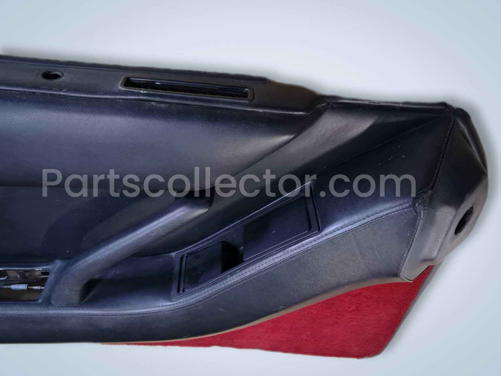 FERRARI 61501900   61505400  61503500  61505200  61502100 Car body code 17761 compatible with: FERRARI TESTAROSSA - detail view