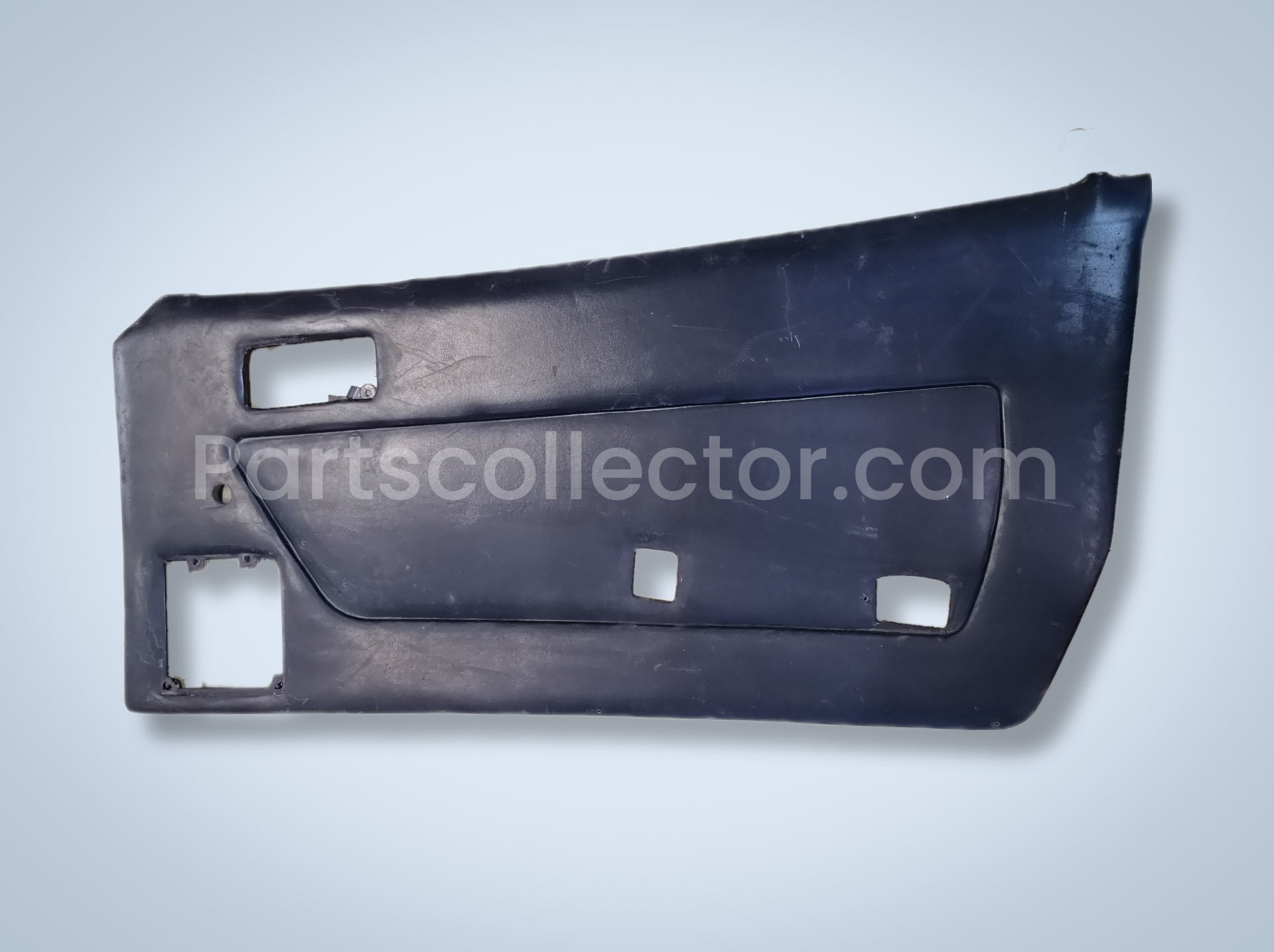 FERRARI 255-30-630-00   2553063000 Car body code 17766 compatible with: FERRARI 365 GT4 2+2