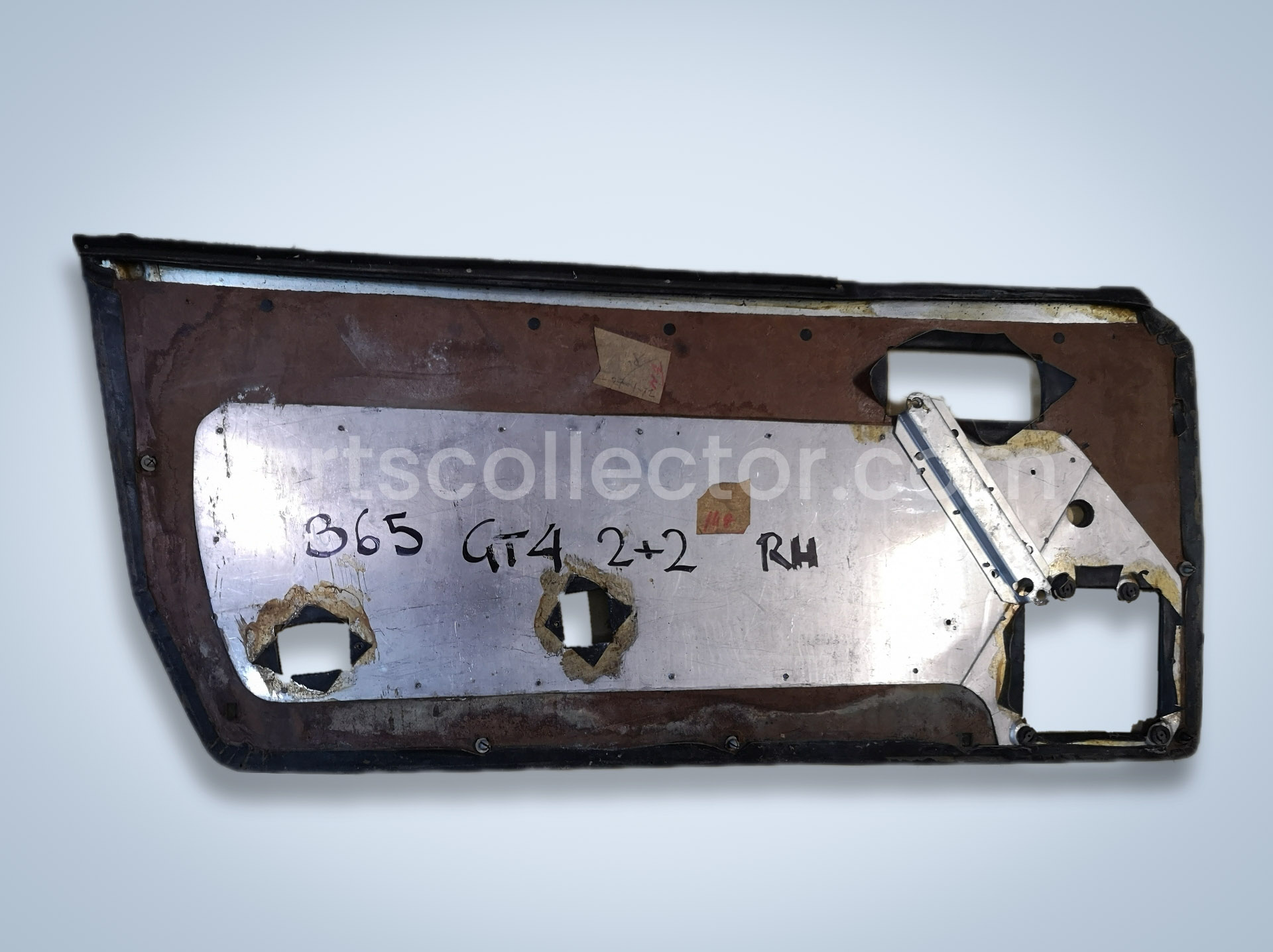 FERRARI 255-30-630-00   2553063000 Car body code 17766 compatible with: FERRARI 365 GT4 2+2 - additional view
