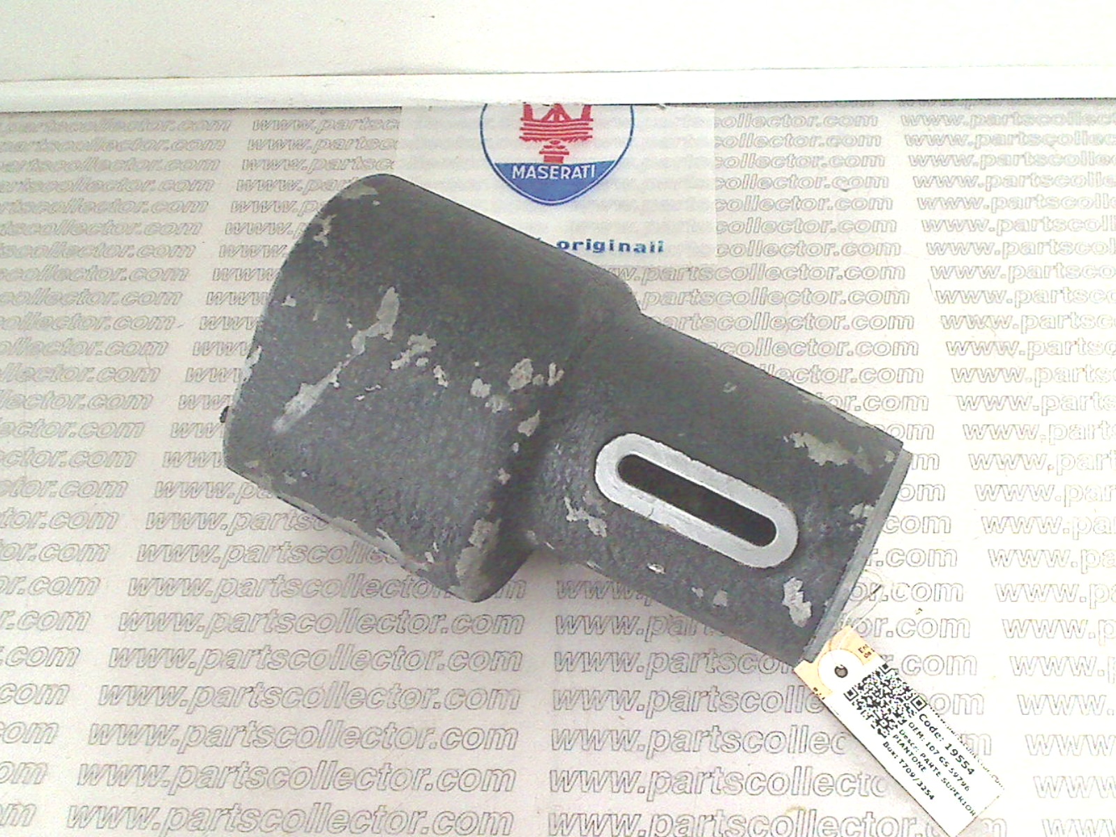 MASERATI 107 GS 59796 Steering and Wheels code 19554 compatible with: MASERATI GHIBLI AM115