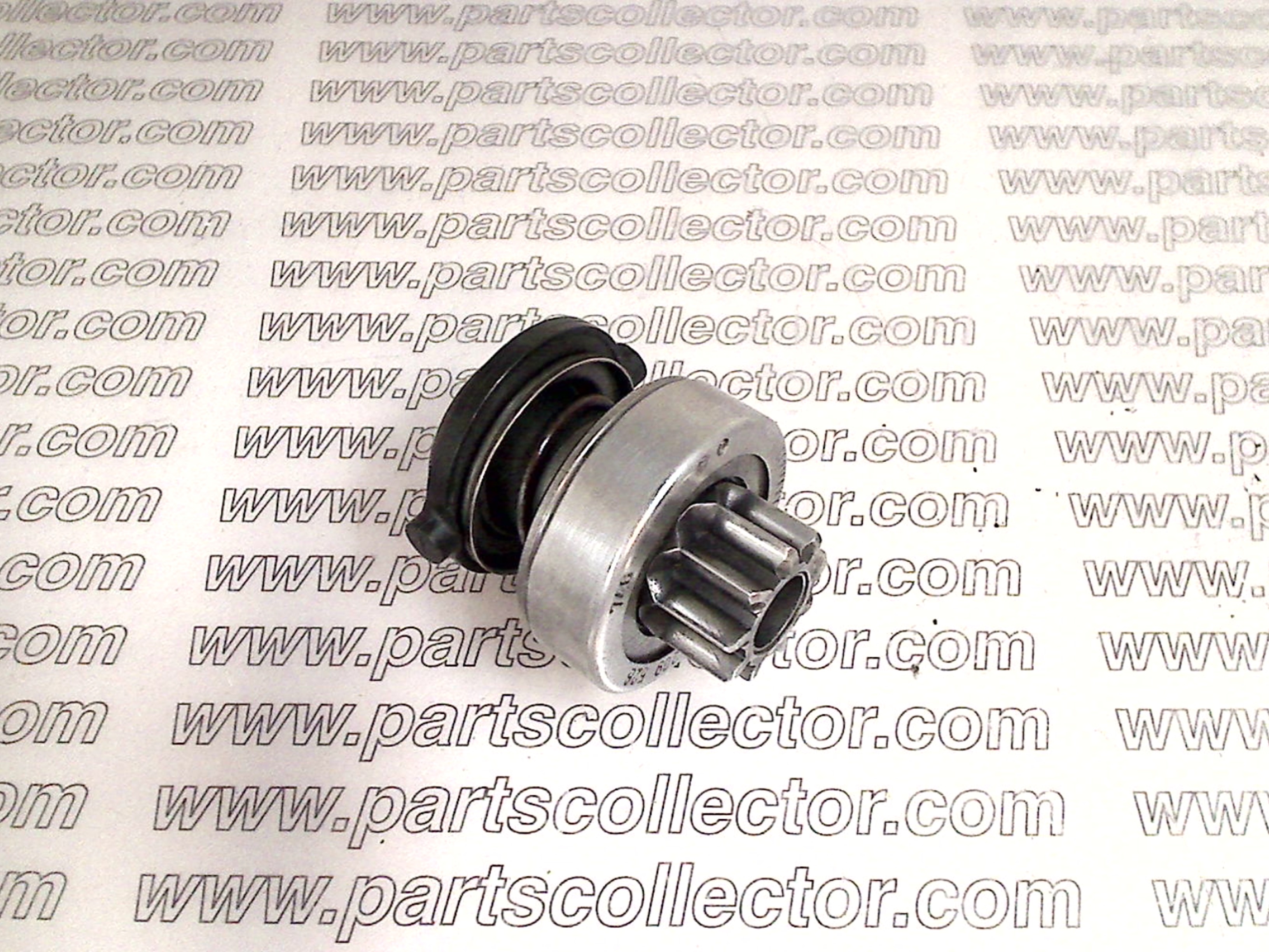 BOSCH 1006209526    1006209531 Electrical system code 18113 compatible with: ALFA ROMEO ALFETTA 116, ALFA ROMEO GIULIETTA 116, ALFA ROMEO GTV4 2.0  116, ALFA ROMEO GTV6 2.5 116, ALFA ROMEO SZ, LANCIA THEMA FERRARI 8.32