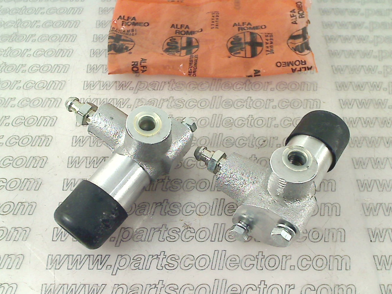 ALFA ROMEO  Brake system code 19339 compatible with: ALFA ROMEO 1300-1600-1750-2000 GT /BERTONE, ALFA ROMEO DUETTO SPIDER 105, ALFA ROMEO GIULIA 105, ALFA ROMEO GIULIA 1300  105, ALFA ROMEO GIULIA 1600 105, ALFA ROMEO GIULIA SUPER  105 - additional view
