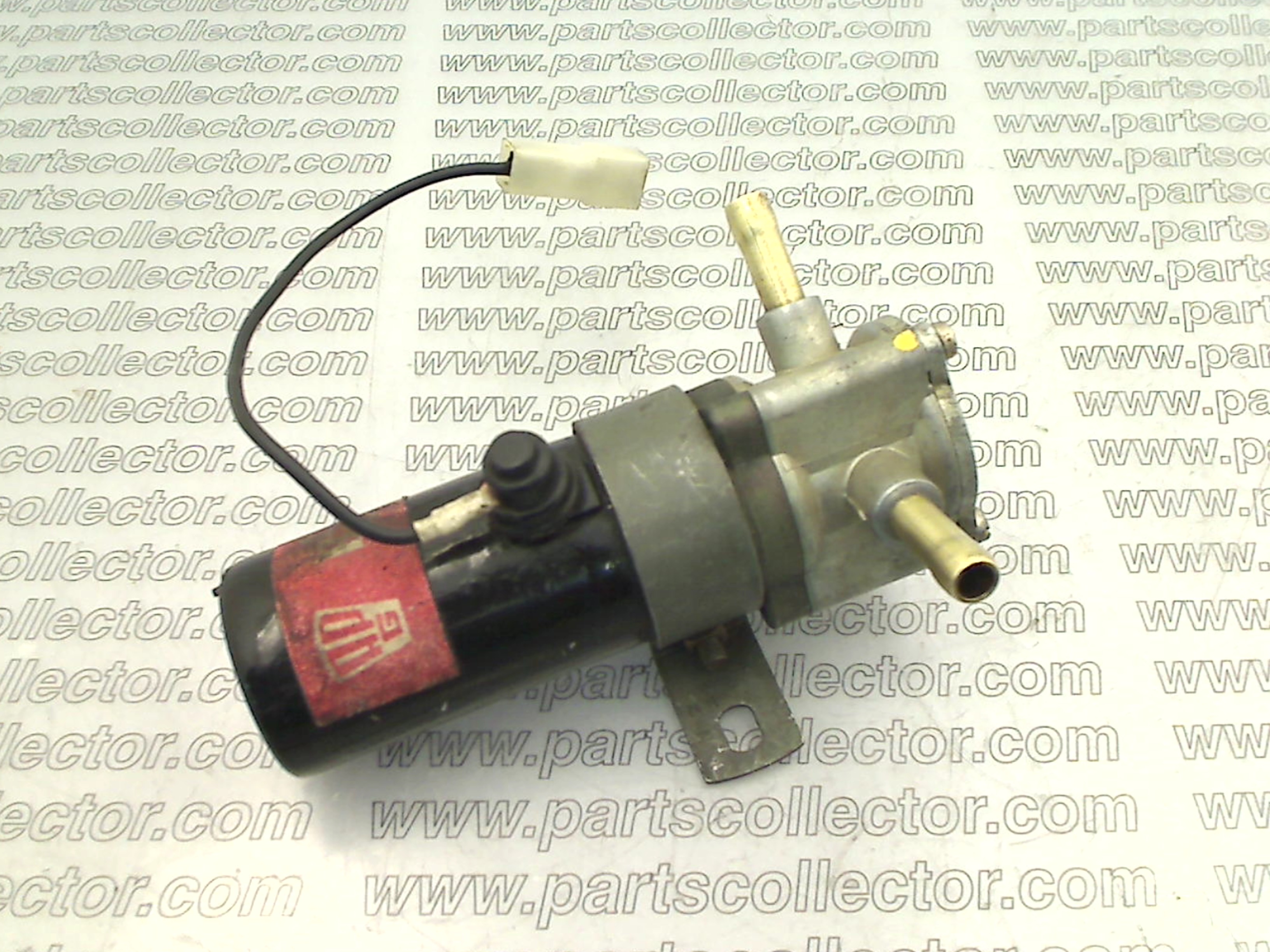 MASERATI 117 CS 77767 Fuel system - Exhaust code 17818 compatible with: MASERATI BORA AM117, MASERATI KHAMSIN AM120, MASERATI MERAK AM122, MASERATI MERAK SS AM122A - additional view