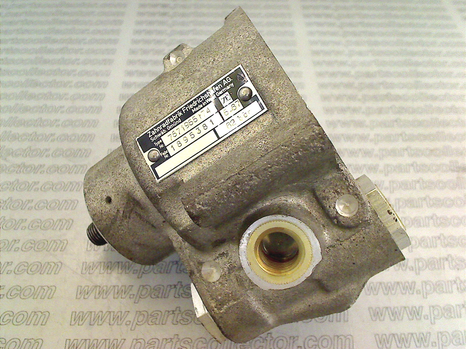 ZF 7671955174 Steering and Wheels code 13792 compatible with: FIAT RITMO, LANCIA BETA, LANCIA DELTA