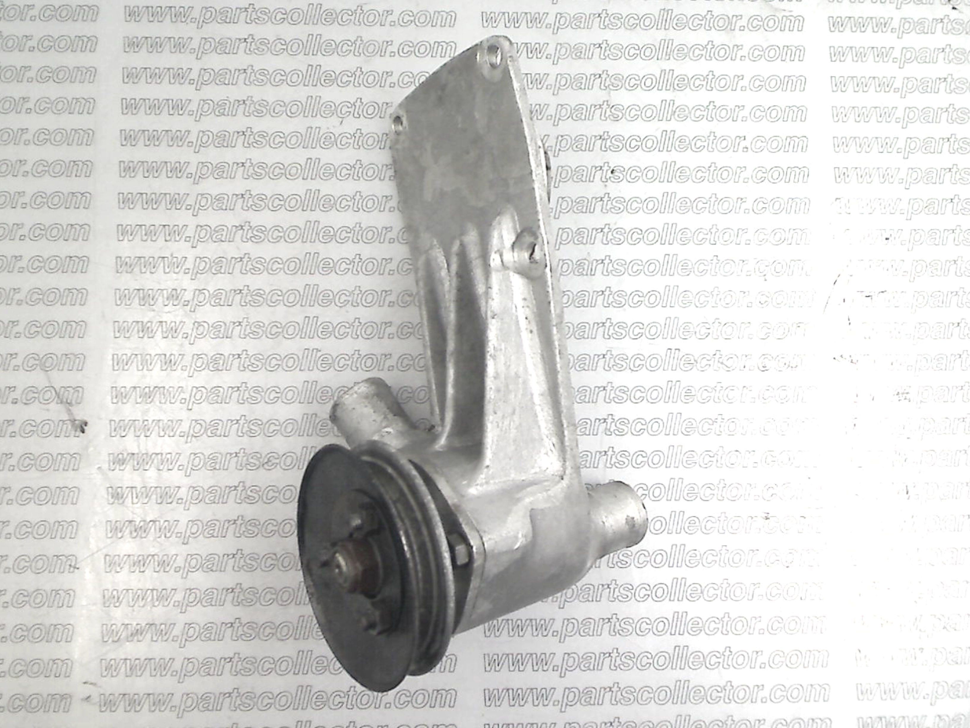 MASERATI 49845 1540 Engine code 17599 compatible with: MASERATI 3500 AM101 - detail view