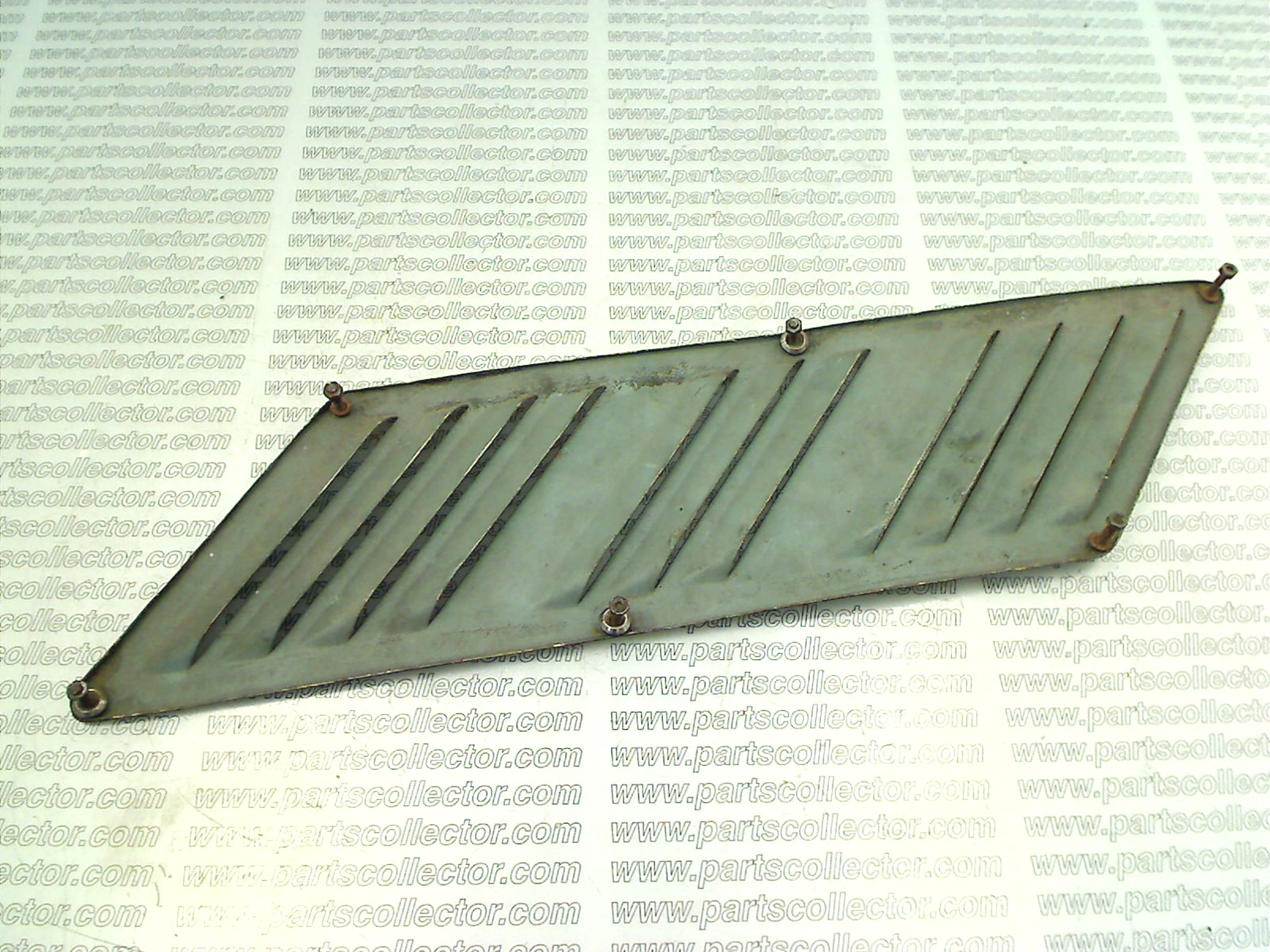FERRARI 242-18-800-07 Car body code 17829 - additional view