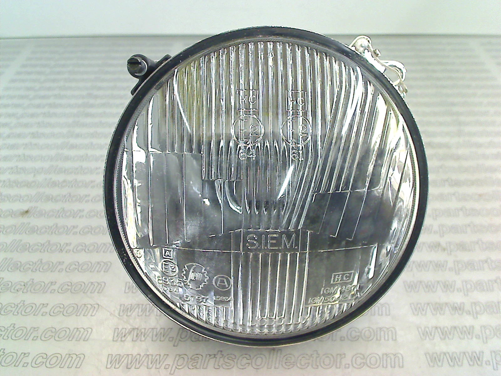 SIEM 8656 - 5797 Lighting system code 8026 compatible with: ALFA ROMEO 1300-1600-1750-2000 GT /BERTONE, ALFA ROMEO ALFETTA 116, ALFA ROMEO GIULIA SUPER  105, SIEM SIEM