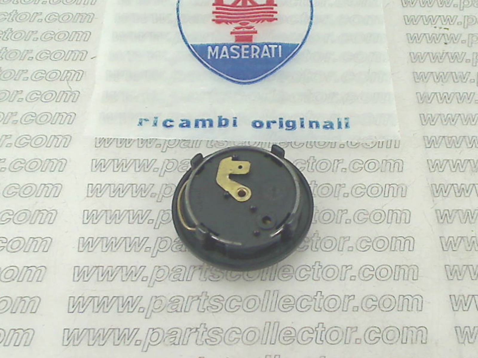 MASERATI MOMO Steering and Wheels code 19563 compatible with: MASERATI BITURBO, MASERATI KARIF, MASERATI MERAK AM122, MASERATI QUATTROPORTE III AM330, MASERATI SHAMAL - additional view