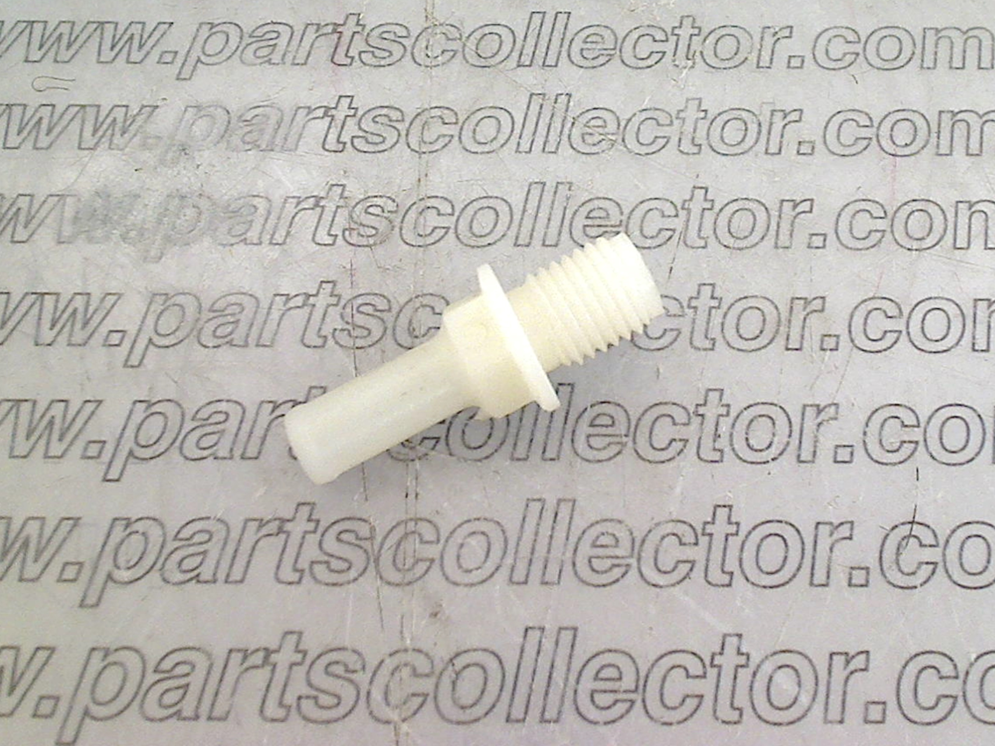 MASERATI 322010448 Fuel system - Exhaust code 15393 compatible with: MASERATI MASERATI