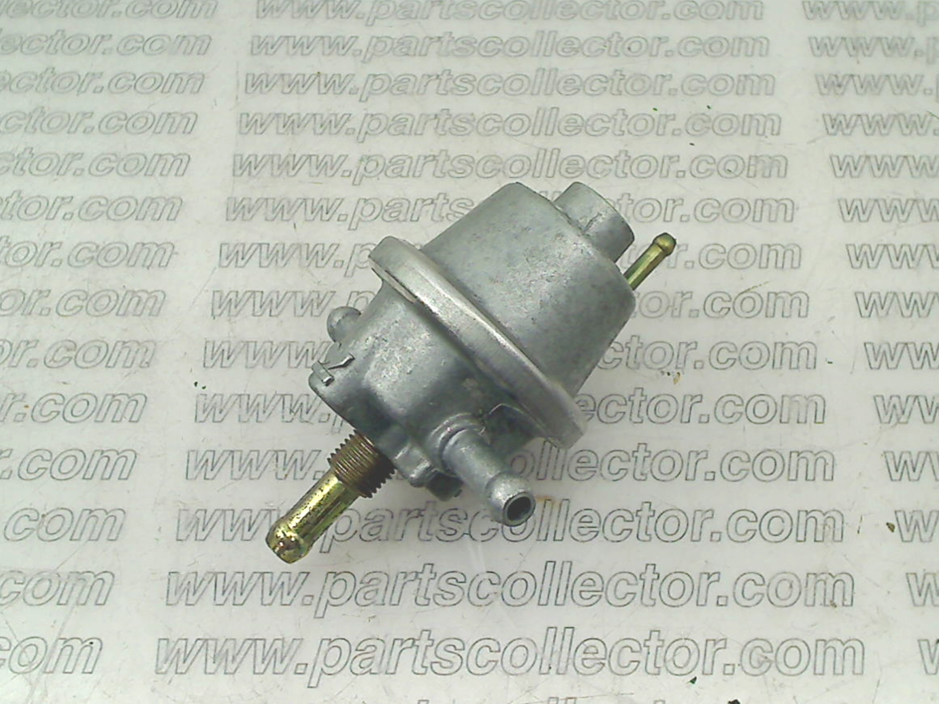 MASERATI 319253140  349202140  475073600 475073601  4770736 Fuel system - Exhaust code 18696 compatible with: MASERATI BITURBO, MASERATI GHIBLI V6, MASERATI KARIF, MASERATI QUATTROPORTE 2.8 V6, MASERATI QUATTROPORTE 3.2 V8, MASERATI SHAMAL - detail view