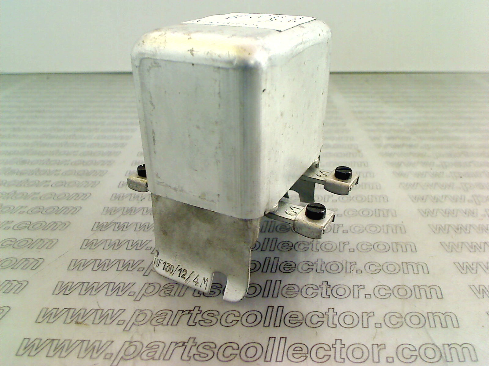 MAGNETI MARELLI MF130-12-4M Electrical system code 12142 compatible with: MAGNETI MARELLI MAGNETI MARELLI