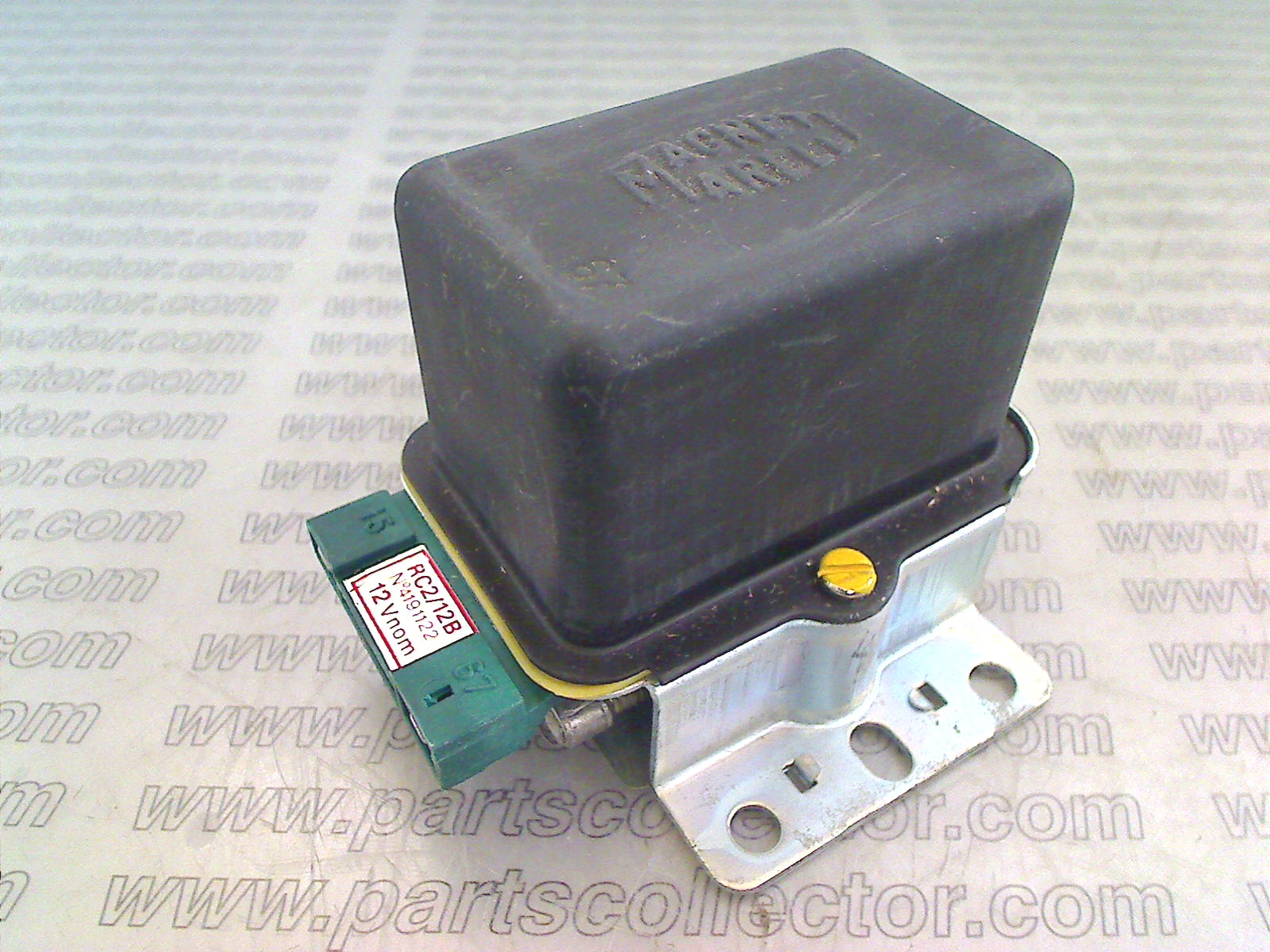 FIAT 4191122 Electrical system code 13125 compatible with: FIAT 124, FIAT 126, FIAT 130, FIAT 850, LANCIA BETA, LANCIA BETA MONTECARLO, MAGNETI MARELLI MAGNETI MARELLI