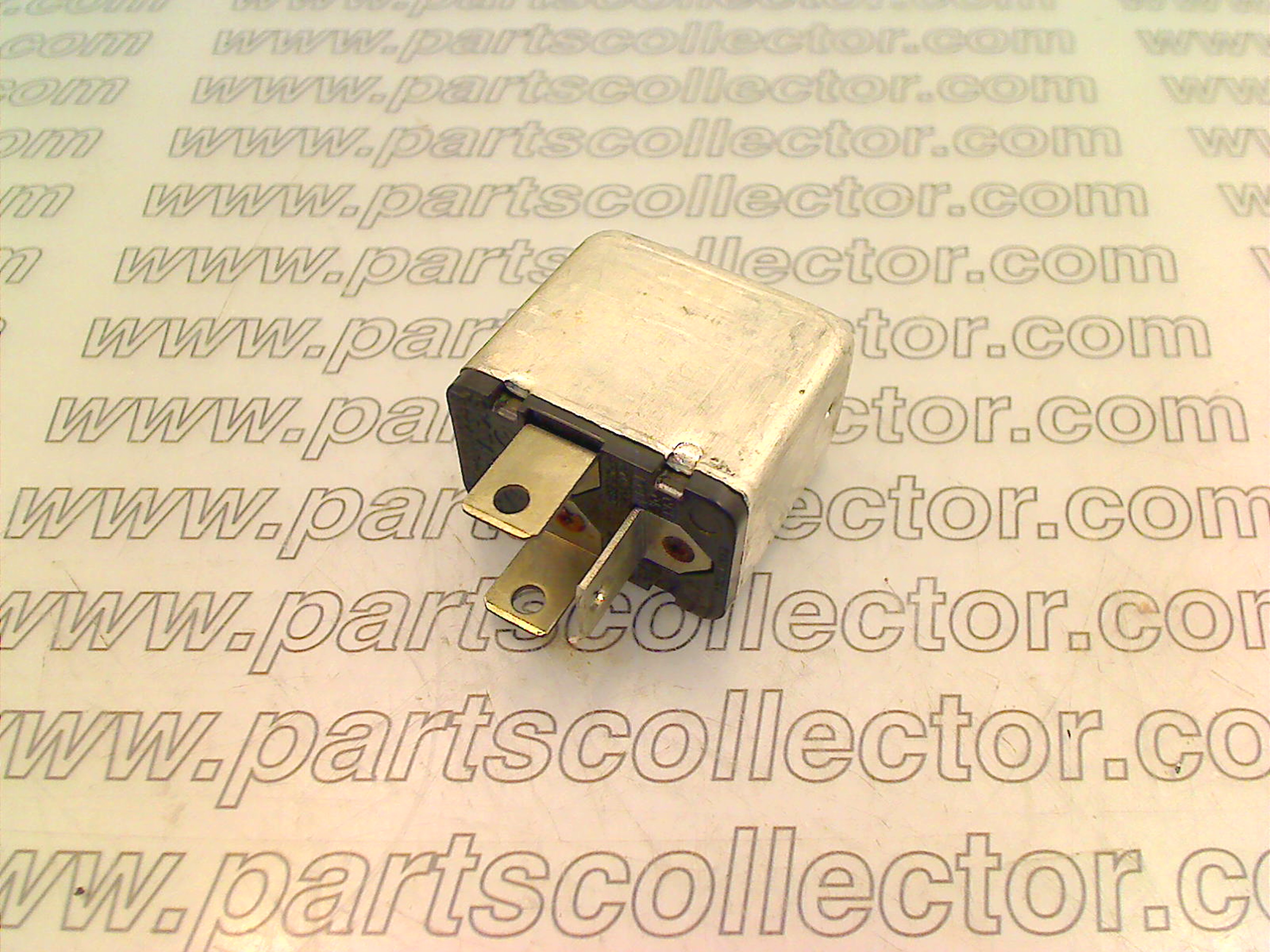 FERRARI 251-80-173-00 Electrical system code 17137 compatible with: FERRARI 275 GTB 2, FERRARI 275 GTB 4, FERRARI 275 GTS, FERRARI 330 GTC, FERRARI 365 GTC