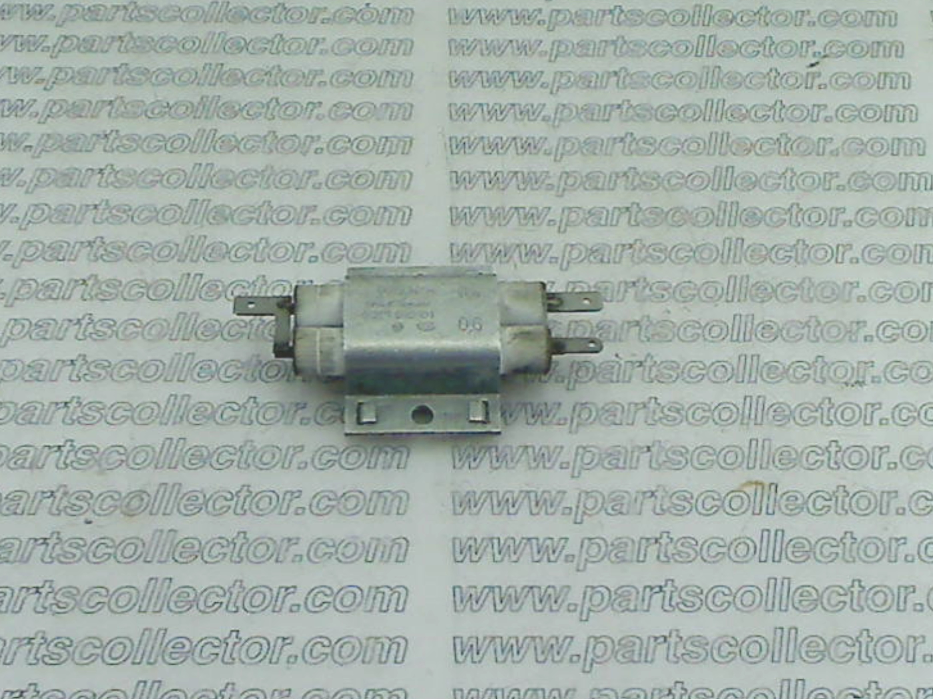 MASERATI 417-08-32-00      417083200 Ignition code 18394 compatible with: MASERATI QUATTROPORTE III AM330