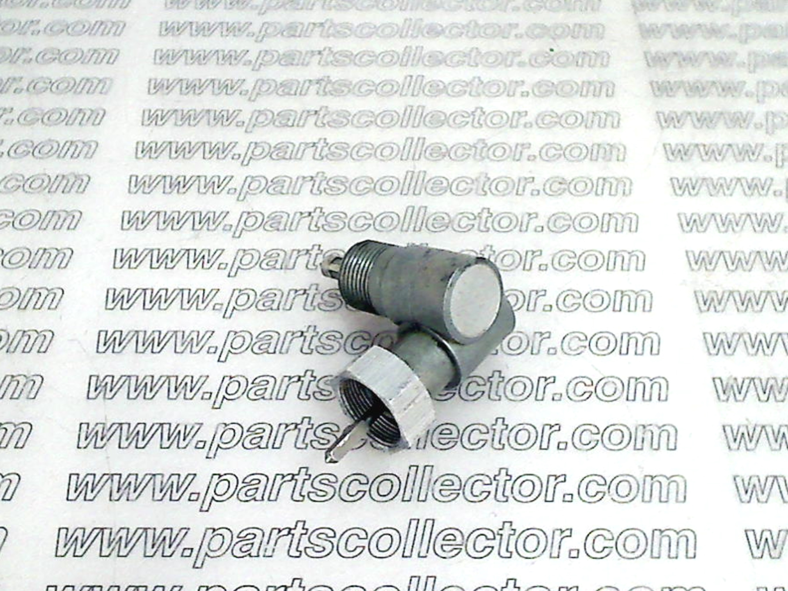 FERRARI 101353 Electrical system code 15268 compatible with: FERRARI 206 DINO, FERRARI 246 DINO, FERRARI 275 GTB 2, FERRARI 275 GTB 4, FERRARI 275 GTS, FERRARI 308 GT4, FERRARI 330, FERRARI 330 GT, FERRARI 330 GT 2+2, FERRARI 330 GTC, FERRARI 365 GT 2+2, FERRARI 365 GT4 2+2, FERRARI 365 GT4 BB, FERRARI 365 GTB4 DAYTONA, FERRARI 365 GTS, FERRARI 400, FERRARI 400 SA - additional view