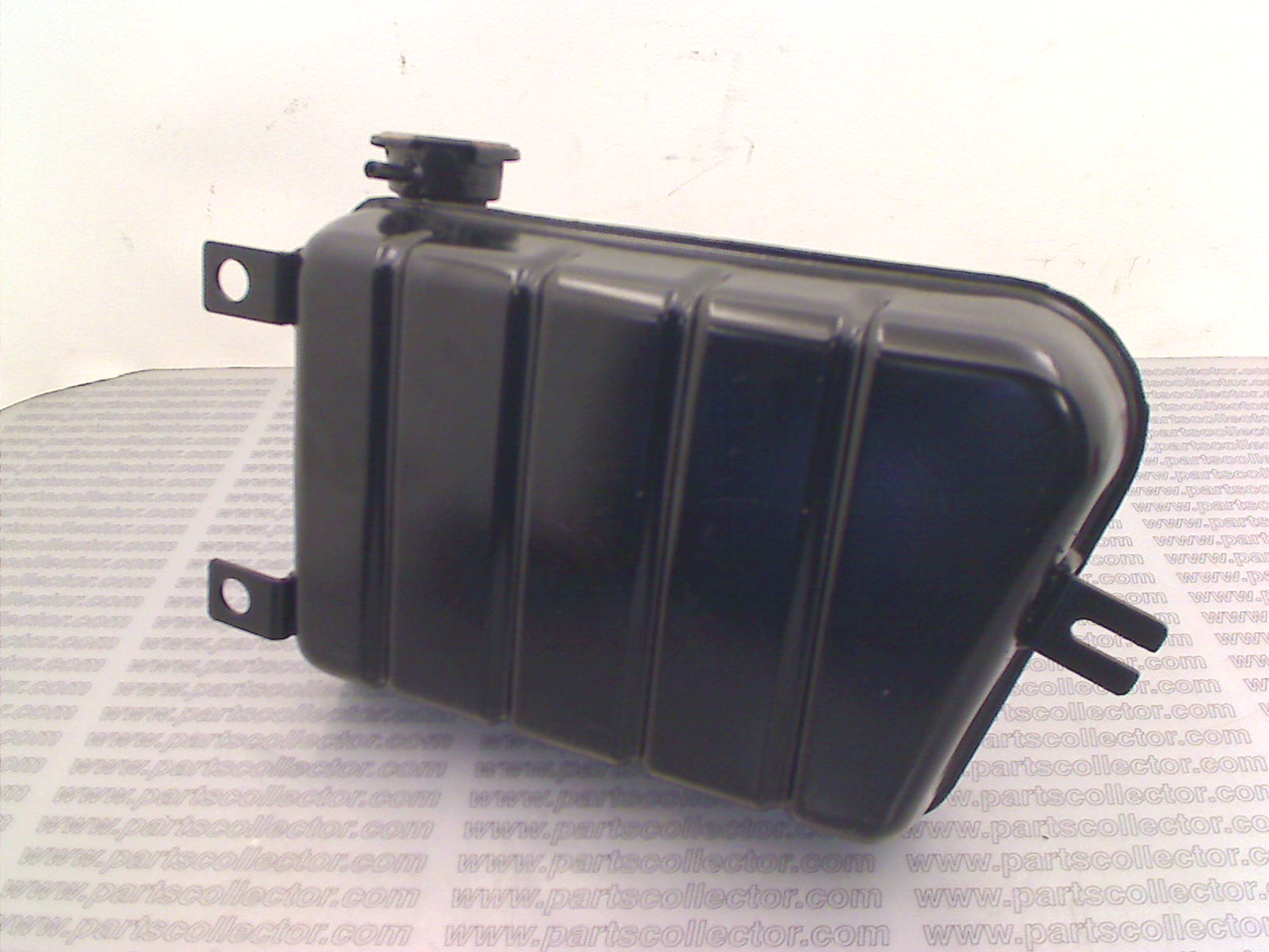 FERRARI 109003 Engine code 2266 compatible with: FERRARI 208, FERRARI 308, FERRARI 308 GTB GTS - additional view