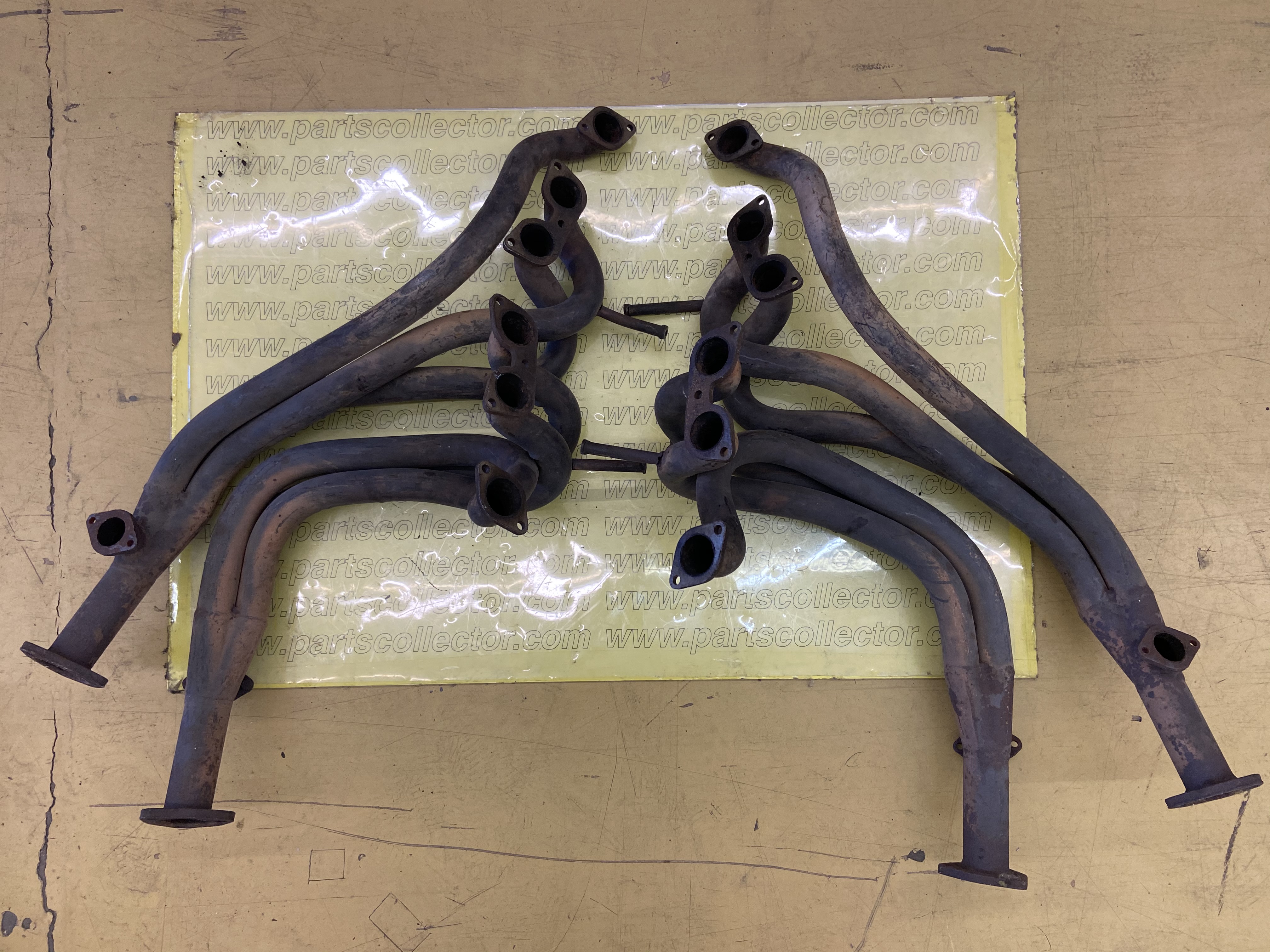 ANSA FR 1381 Fuel system - Exhaust code 15544 compatible with: FERRARI 365 GT4 2+2 - additional view