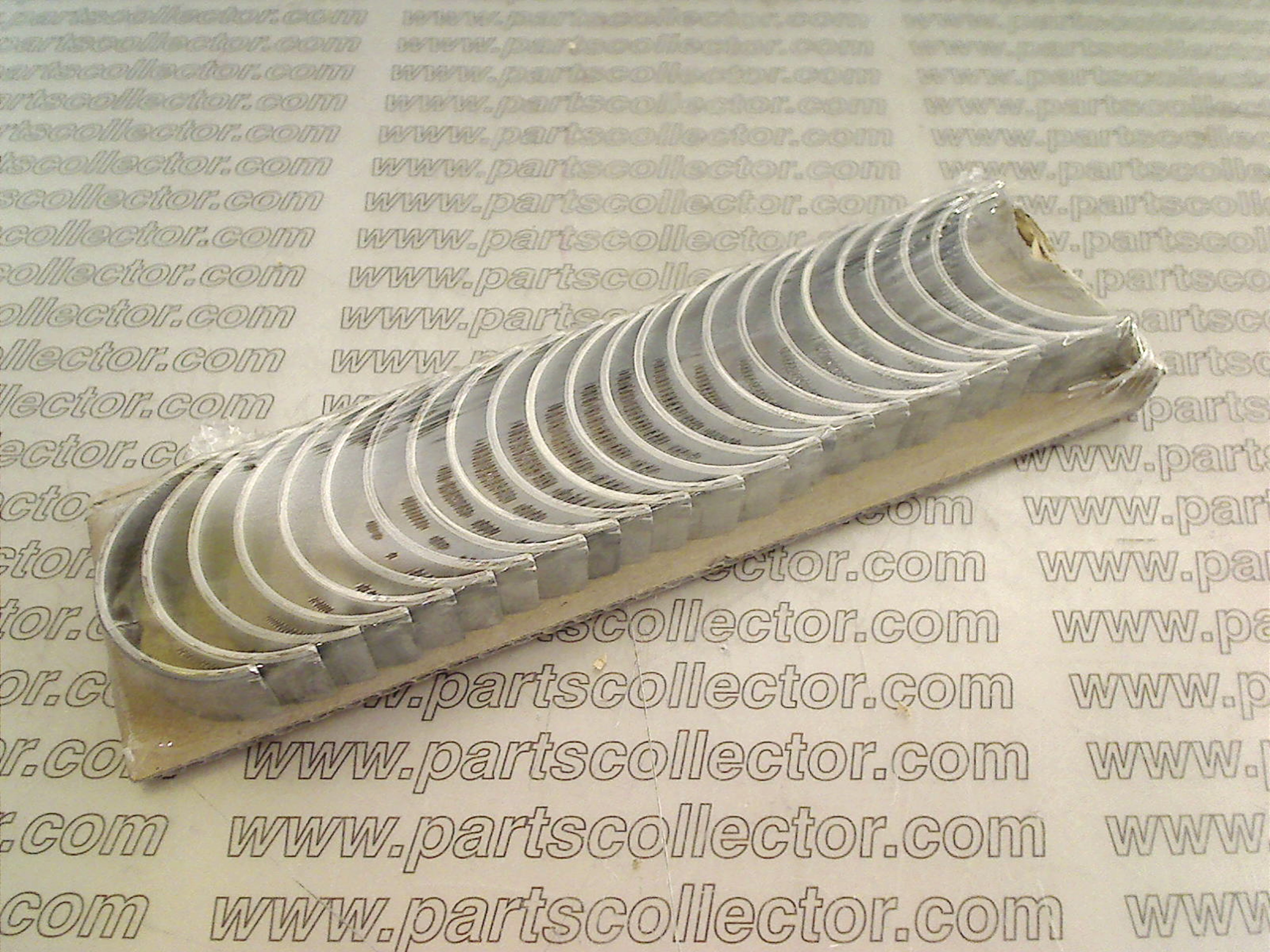 FERRARI 100150 - 106183 Engine code 14657 compatible with: FERRARI 208, FERRARI 208 TURBO, FERRARI 288 GTO, FERRARI 308, FERRARI 308 4V, FERRARI 308 GTB GTS, FERRARI 328, FERRARI 330, FERRARI 330 GT 2+2, FERRARI 348, FERRARI 365 GT 2+2, FERRARI 365 GT4 2+2, FERRARI 365 GT4 BB, FERRARI 365 GTB4 DAYTONA, FERRARI 365 GTC4 , FERRARI 400, FERRARI 412, FERRARI 456, FERRARI 512BB, FERRARI 512BBi