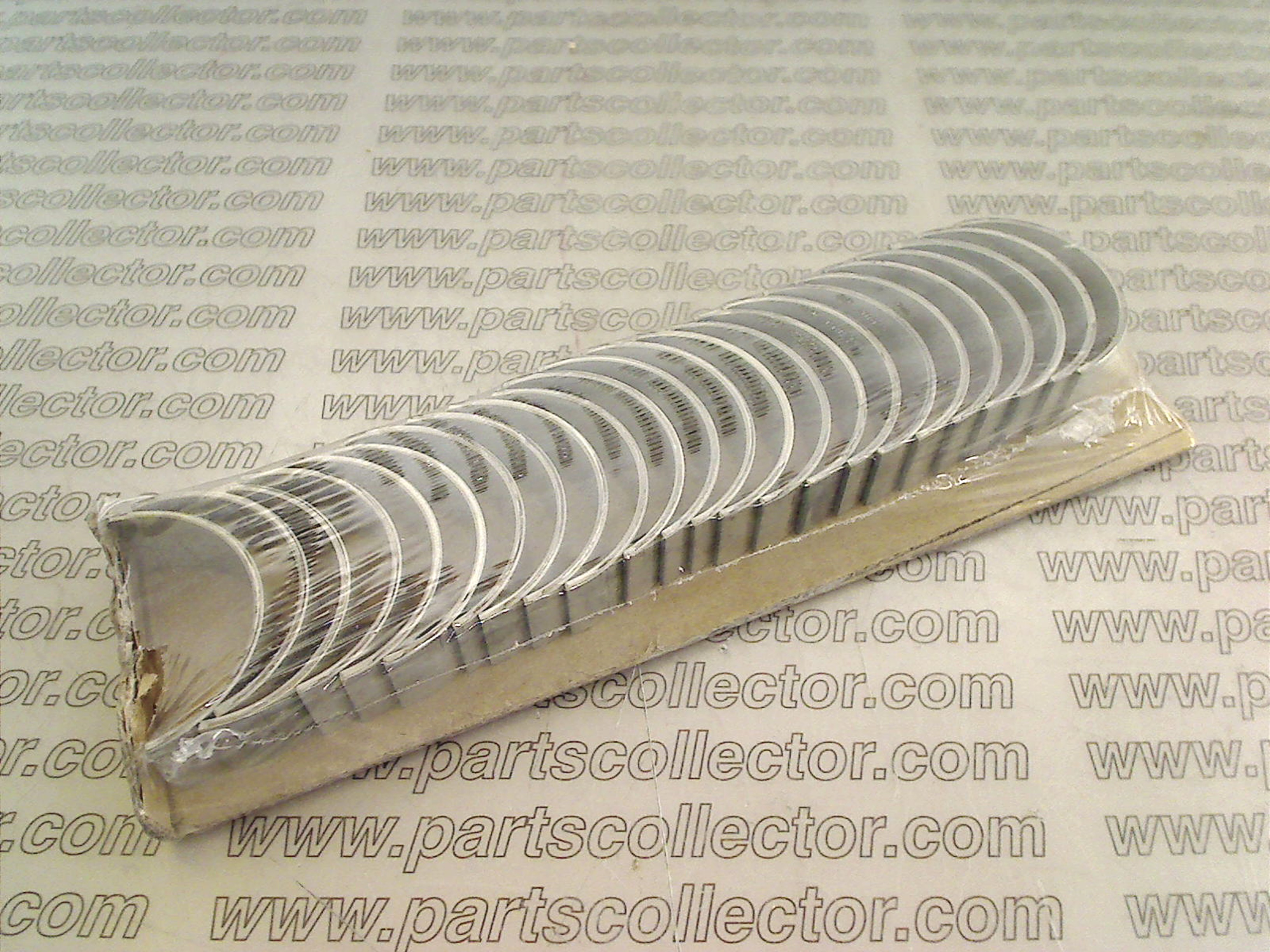 FERRARI 100150 - 106183 Engine code 14657 compatible with: FERRARI 208, FERRARI 208 TURBO, FERRARI 288 GTO, FERRARI 308, FERRARI 308 4V, FERRARI 308 GTB GTS, FERRARI 328, FERRARI 330, FERRARI 330 GT 2+2, FERRARI 348, FERRARI 365 GT 2+2, FERRARI 365 GT4 2+2, FERRARI 365 GT4 BB, FERRARI 365 GTB4 DAYTONA, FERRARI 365 GTC4 , FERRARI 400, FERRARI 412, FERRARI 456, FERRARI 512BB, FERRARI 512BBi - additional view