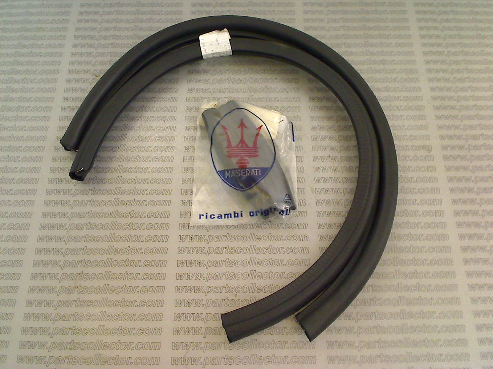 MASERATI 312520507 - 342500508 - 312520508 - 392550508 Car body code 15817 compatible with: MASERATI BITURBO, MASERATI SHAMAL