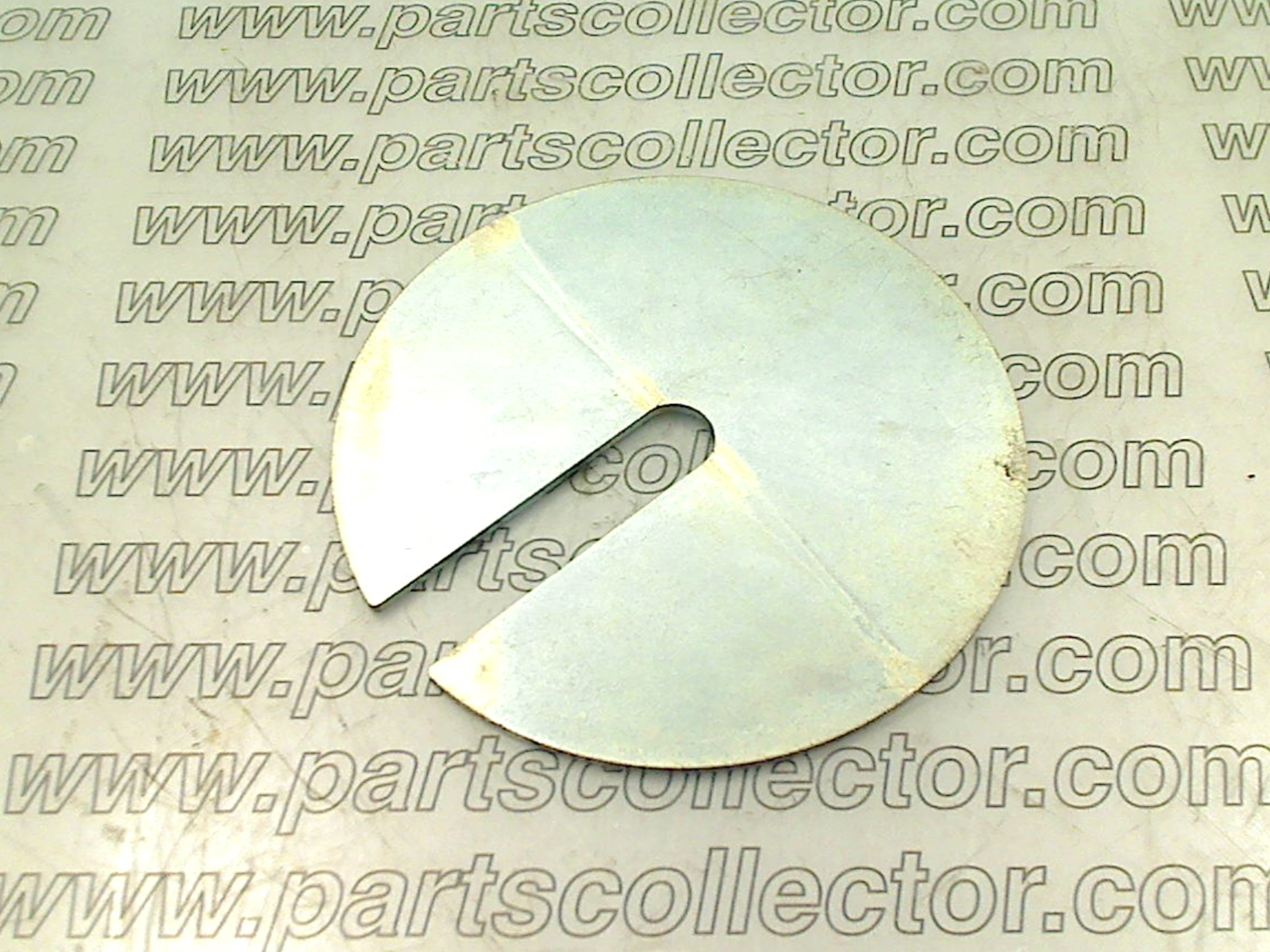 FERRARI 100084 - 9100339 Engine code 17393 compatible with: FERRARI 275 GTB 4, FERRARI 330 GTC, FERRARI 365 GT 2+2, FERRARI 365 GT4 2+2, FERRARI 365 GTB4 DAYTONA, FERRARI 365 GTC4 , FERRARI 400, FERRARI 412
