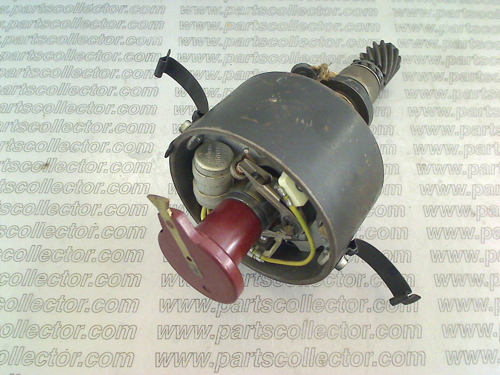 BOSCH ZV2/ 30 V1 Ignition code 8546 compatible with: BOSCH BOSCH, MASERATI GHIBLI AM115, MASERATI INDY AM116, MASERATI QUATTROPORTE AM107 - additional view