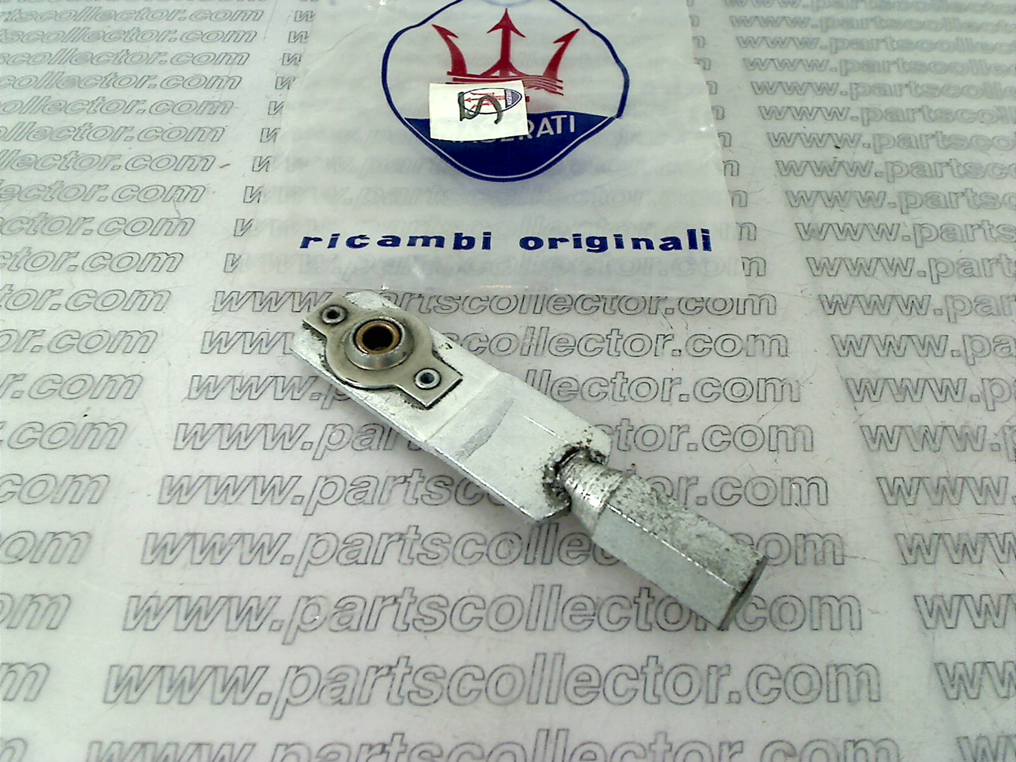 MASERATI 117 BL 77070 Electrical system code 18869 compatible with: MASERATI BORA AM117, MASERATI KHAMSIN AM120