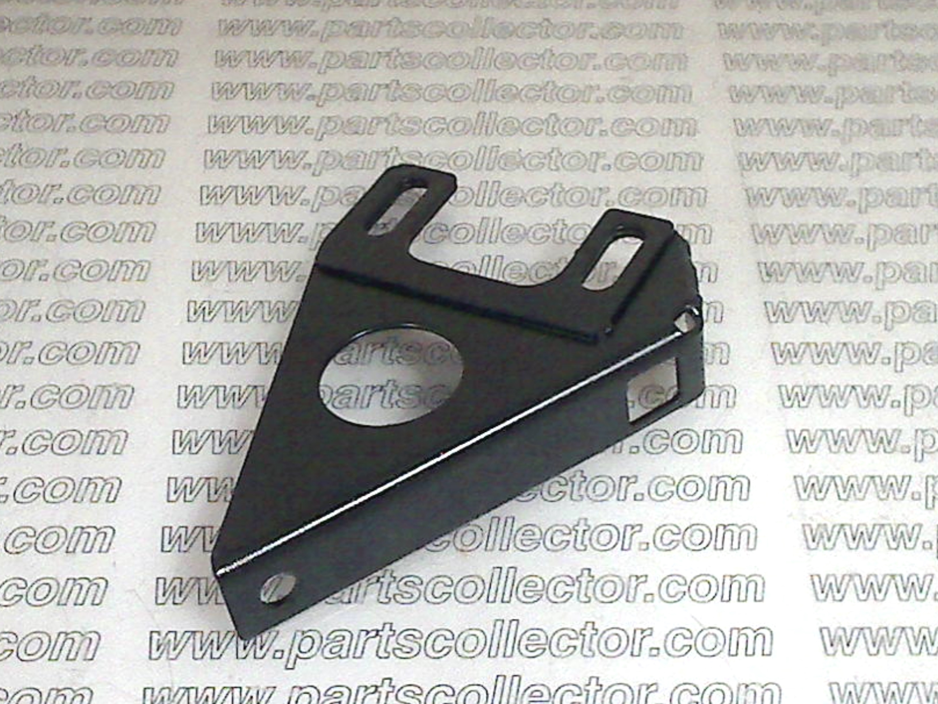FERRARI 124129 Steering and Wheels code 18128 compatible with: FERRARI 288 GTO - detail view