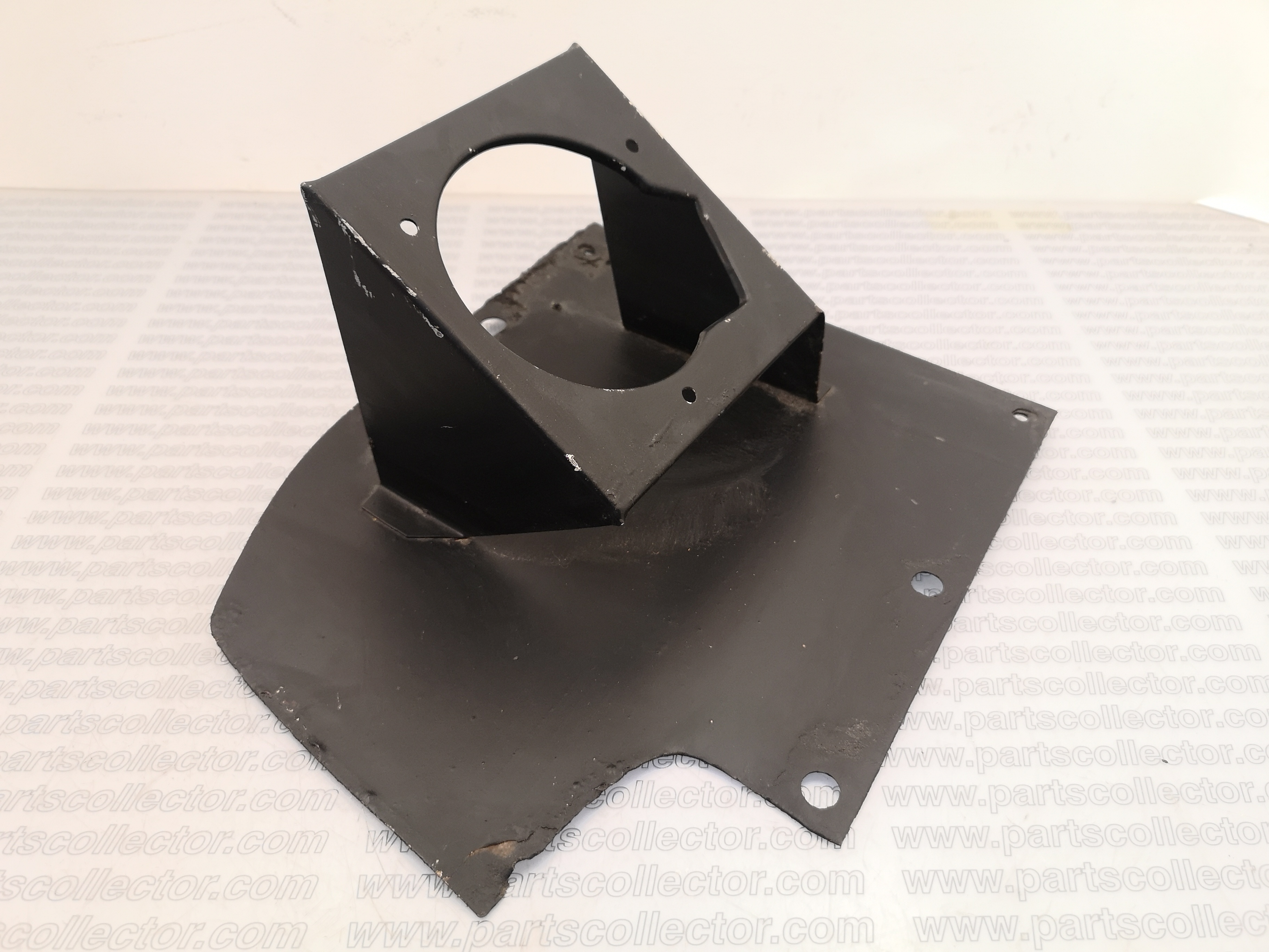 FERRARI 257-10-358-06   2571035806 Car body code 17770 compatible with: FERRARI 400