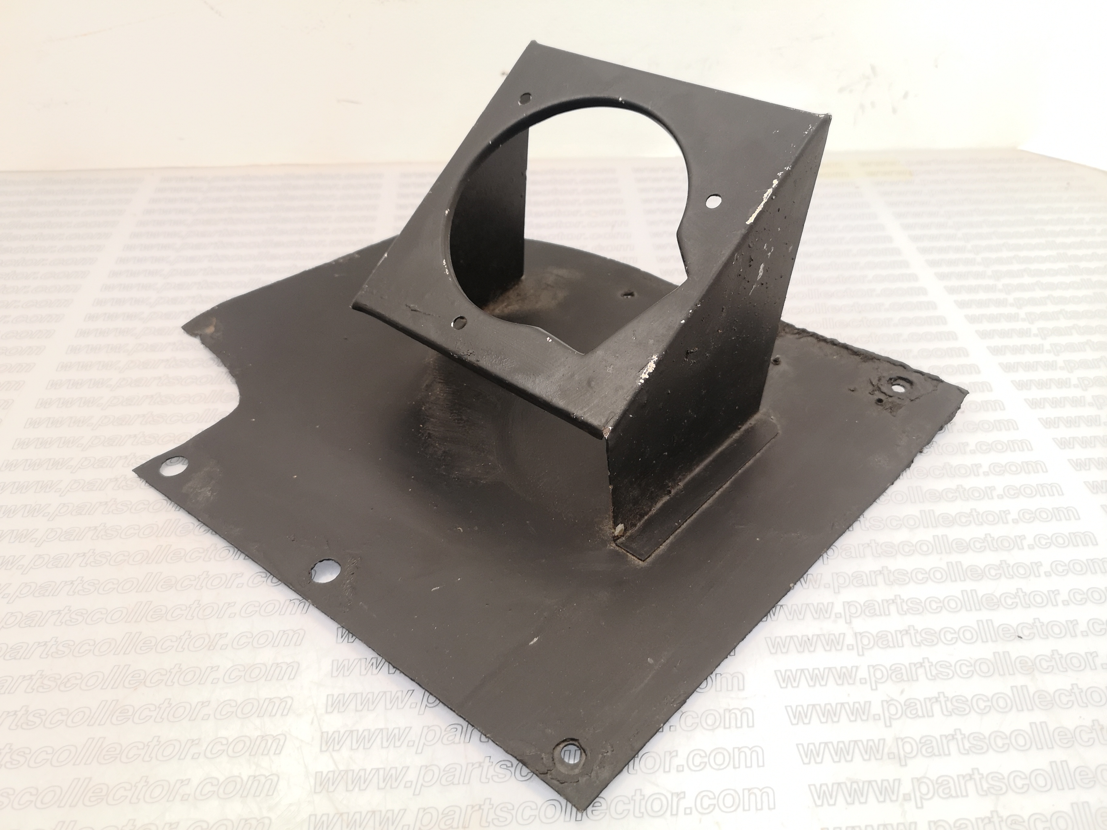 FERRARI 257-10-358-06   2571035806 Car body code 17770 compatible with: FERRARI 400 - additional view