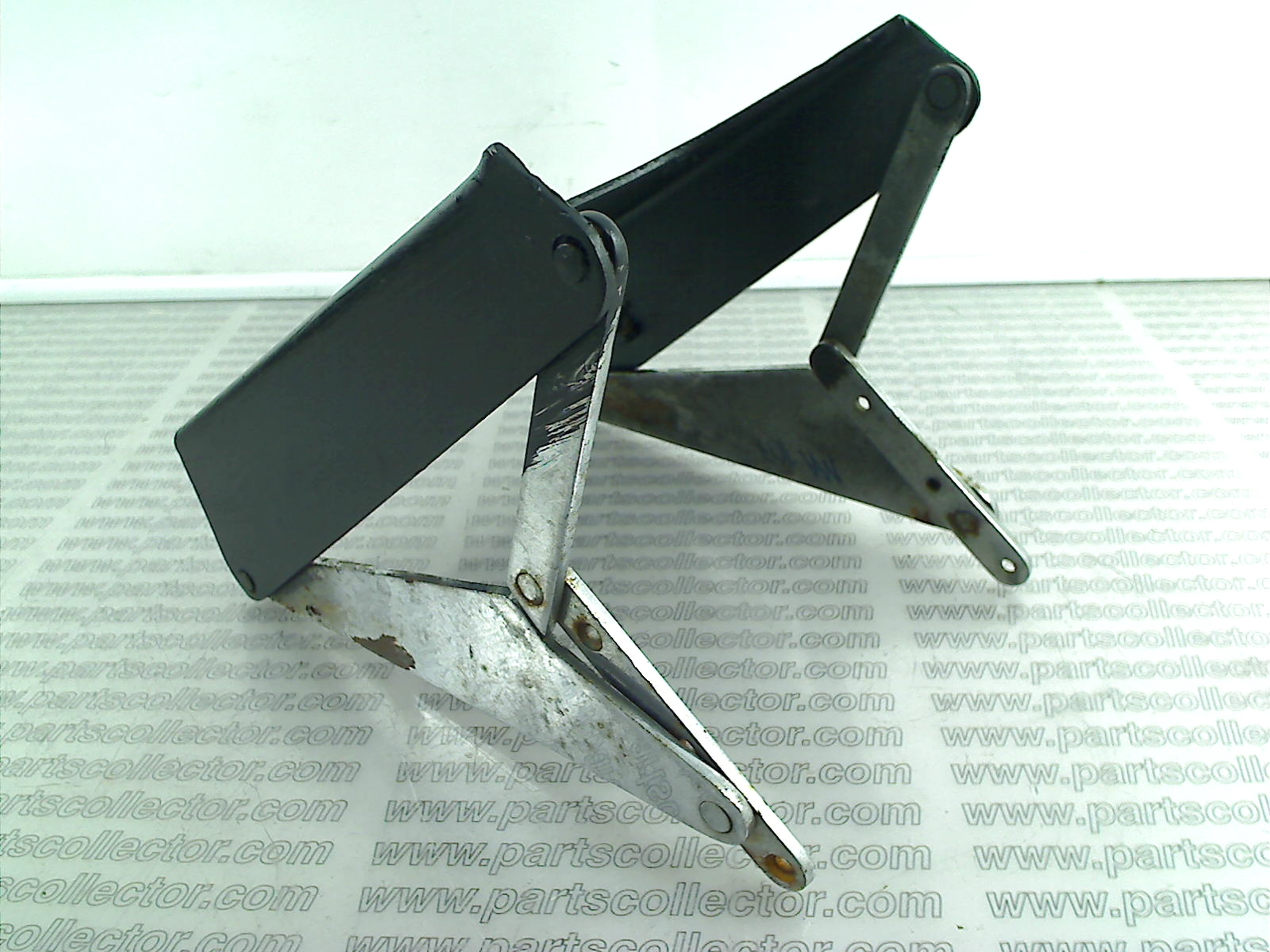 MASERATI  Car body code 18208 compatible with: MASERATI QUATTROPORTE AM107